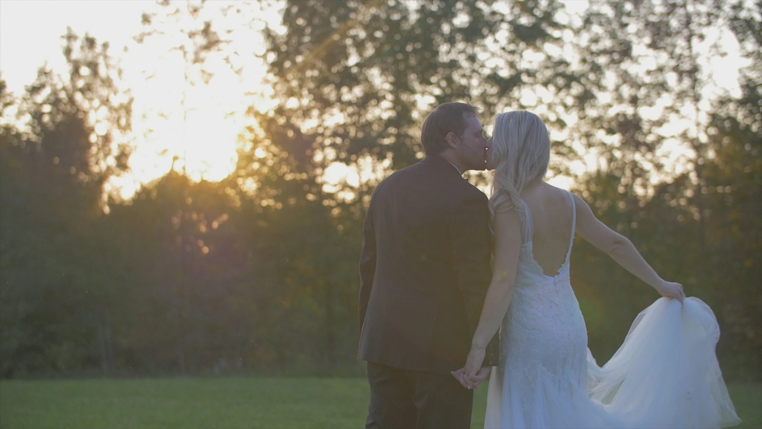 Orillia Wedding Videographer at Northbrook Farms