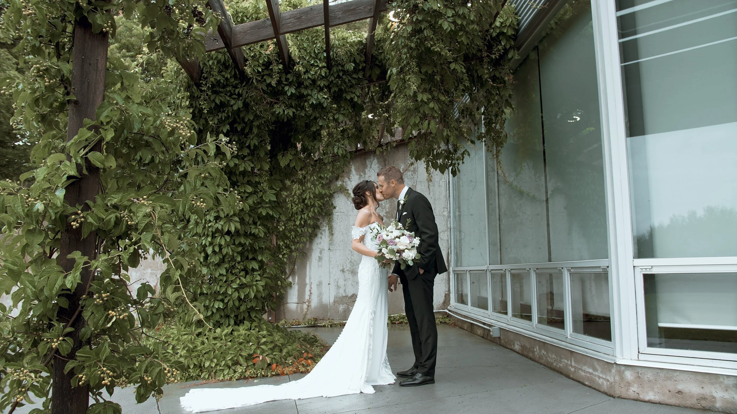 Stunning Summer Wedding at the Cutten Fields in Guelph Wedding