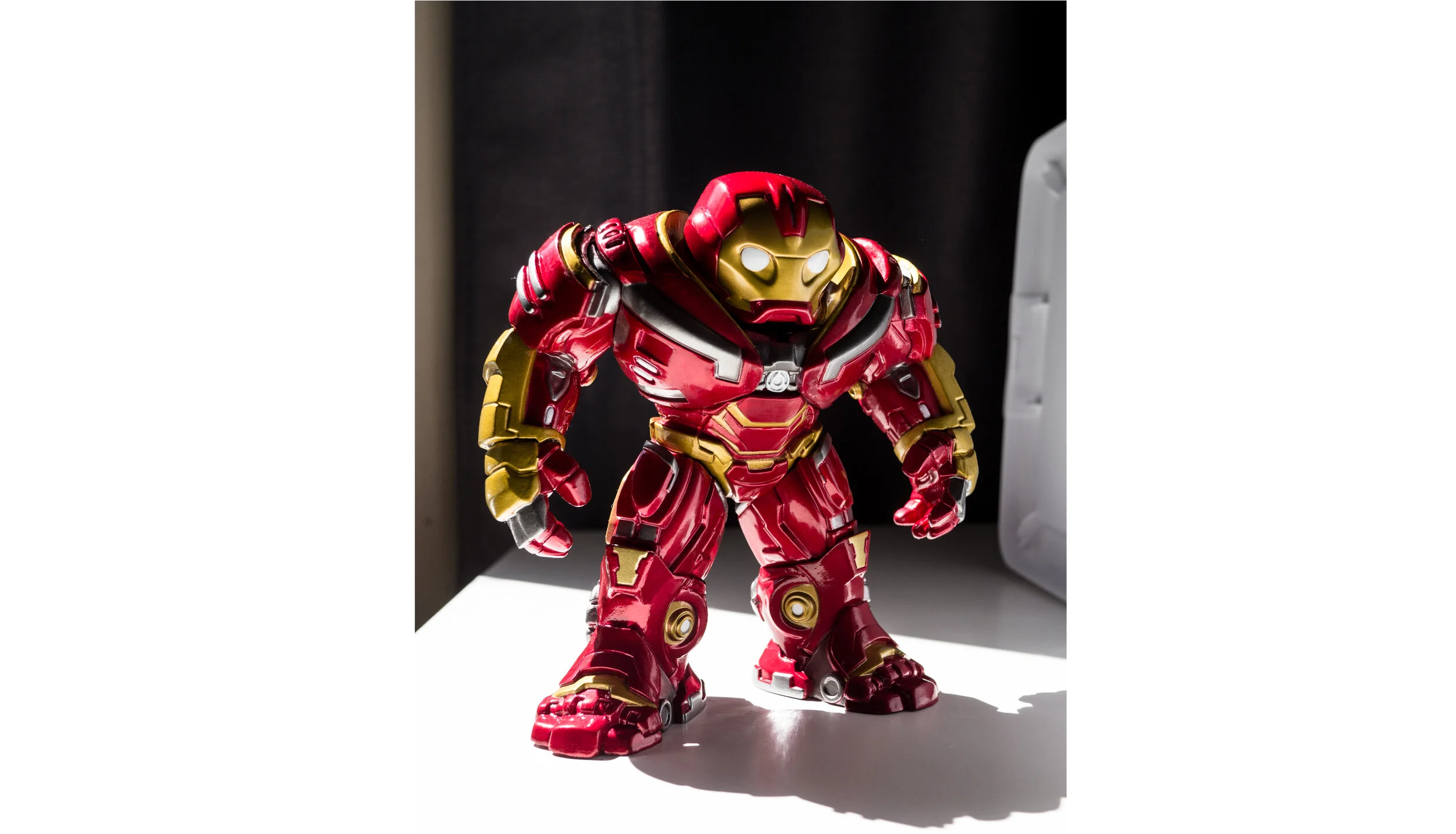 iron man hulkbuster infinty war 2019.jpg
