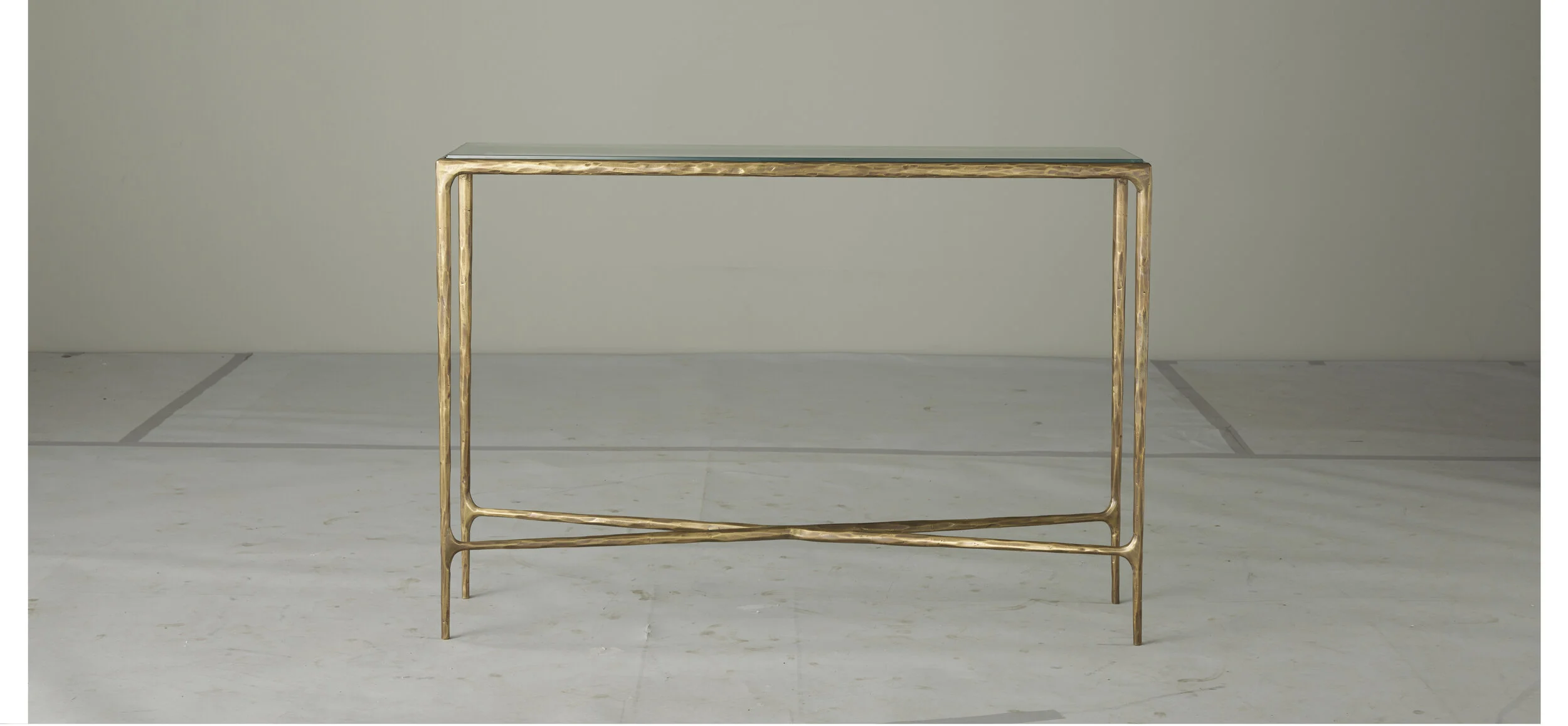 Thaddeus_Table_Frank Original.jpg