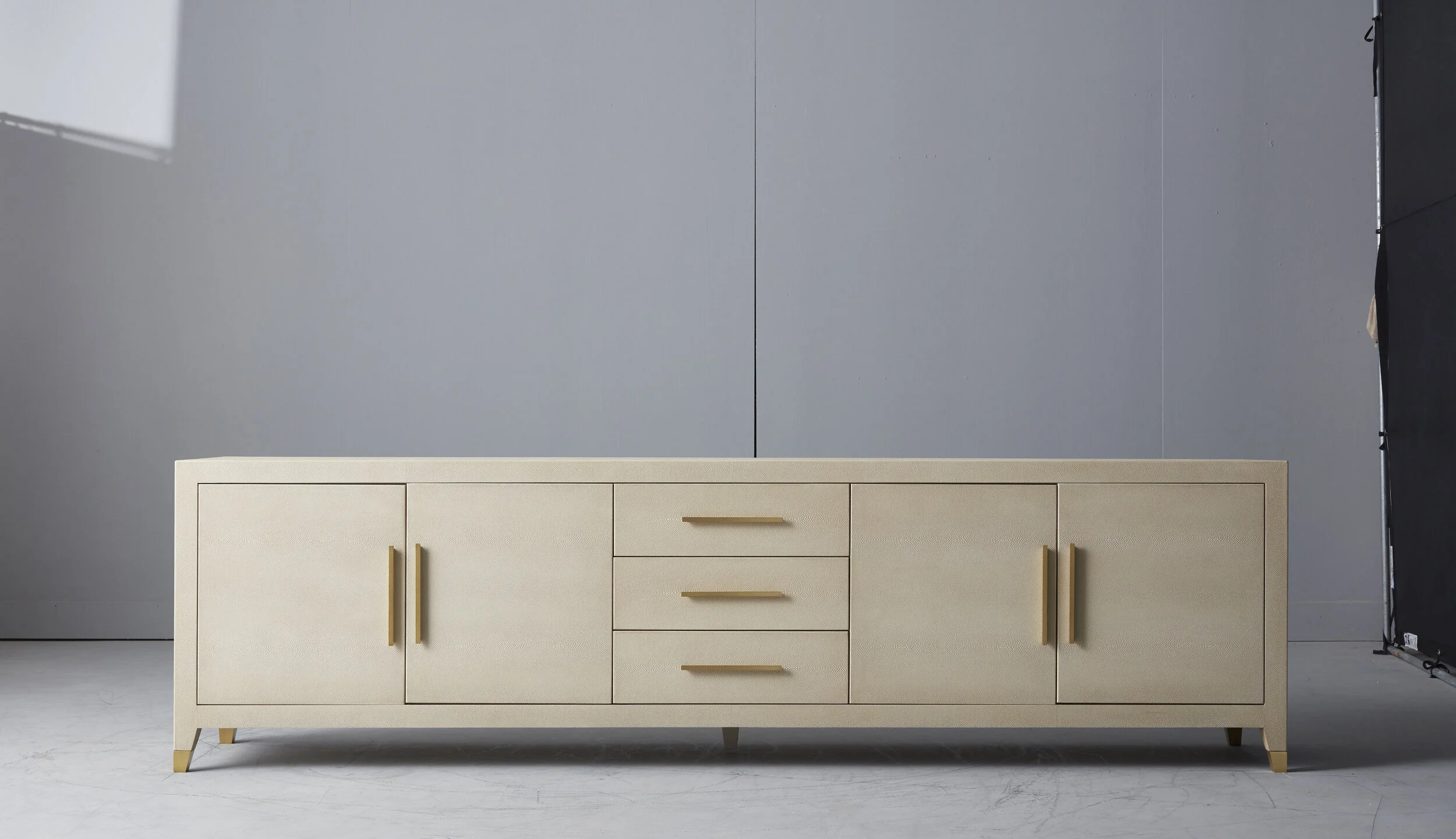 GraydonShagreen Original 1.jpg