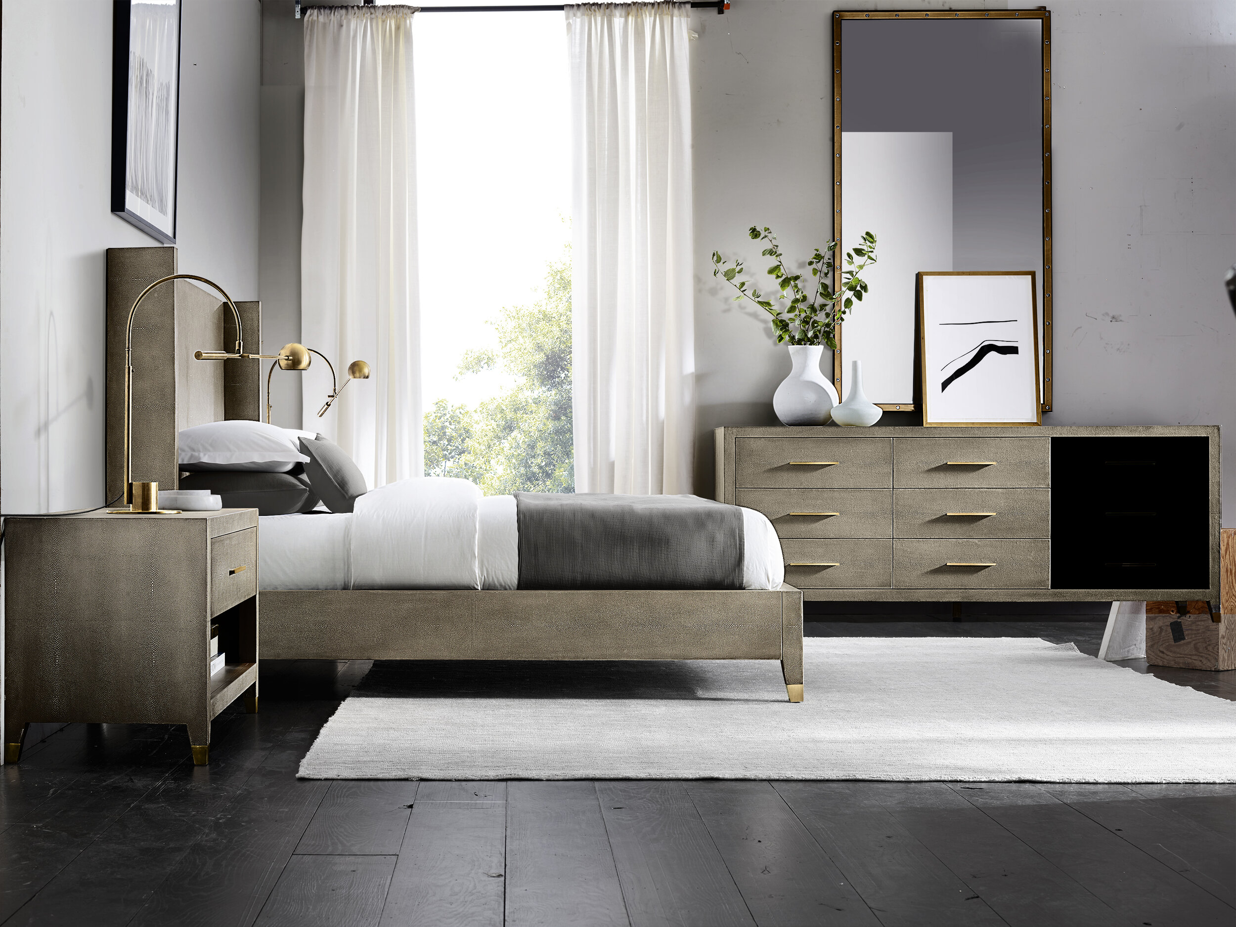 SS209_K475_Classic_Shagreen_Grey_Brass_Bed_CO19SPR copy.jpg