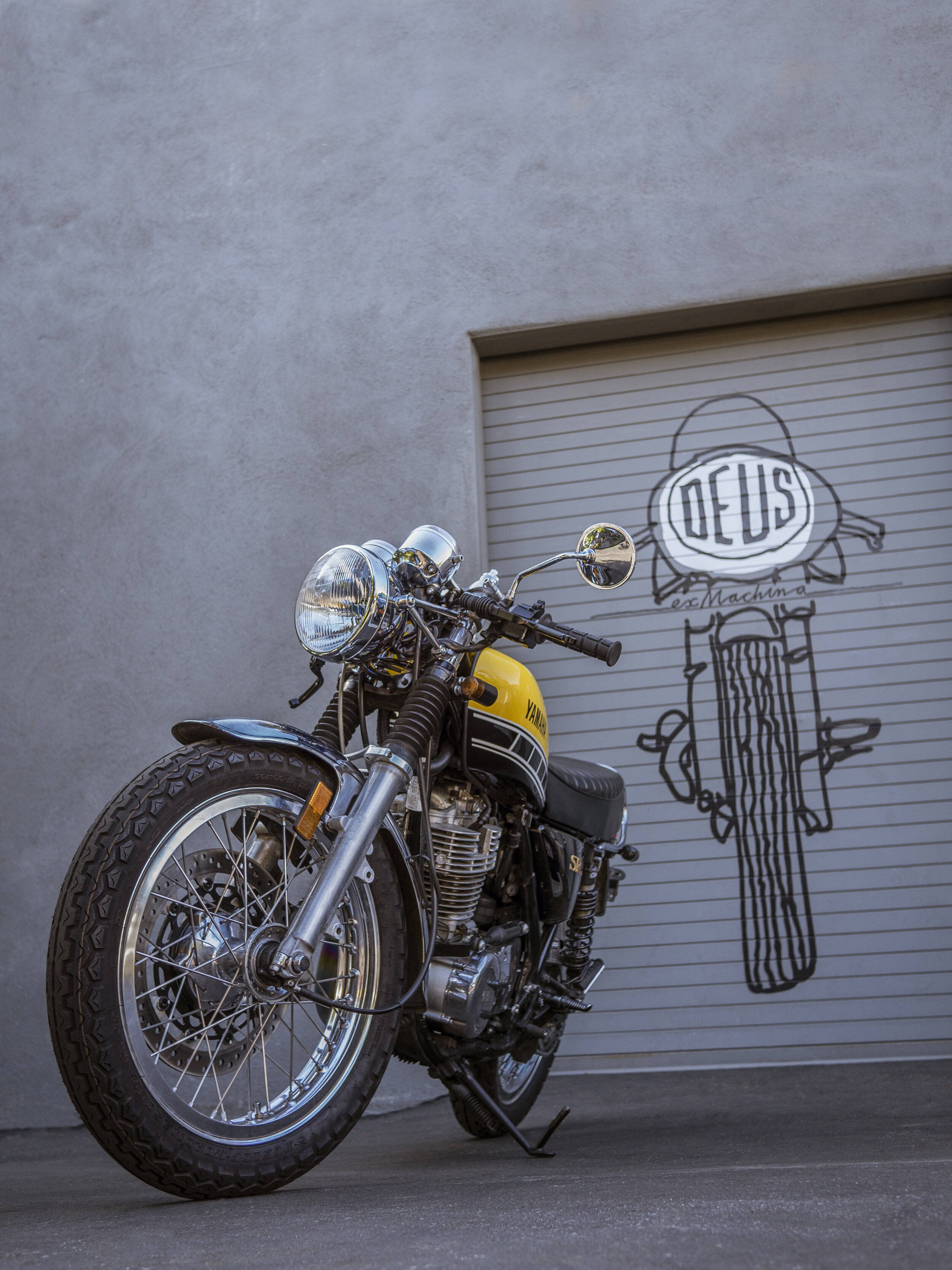 DEUS  EX Machina SR400 2020 neo  final.jpg