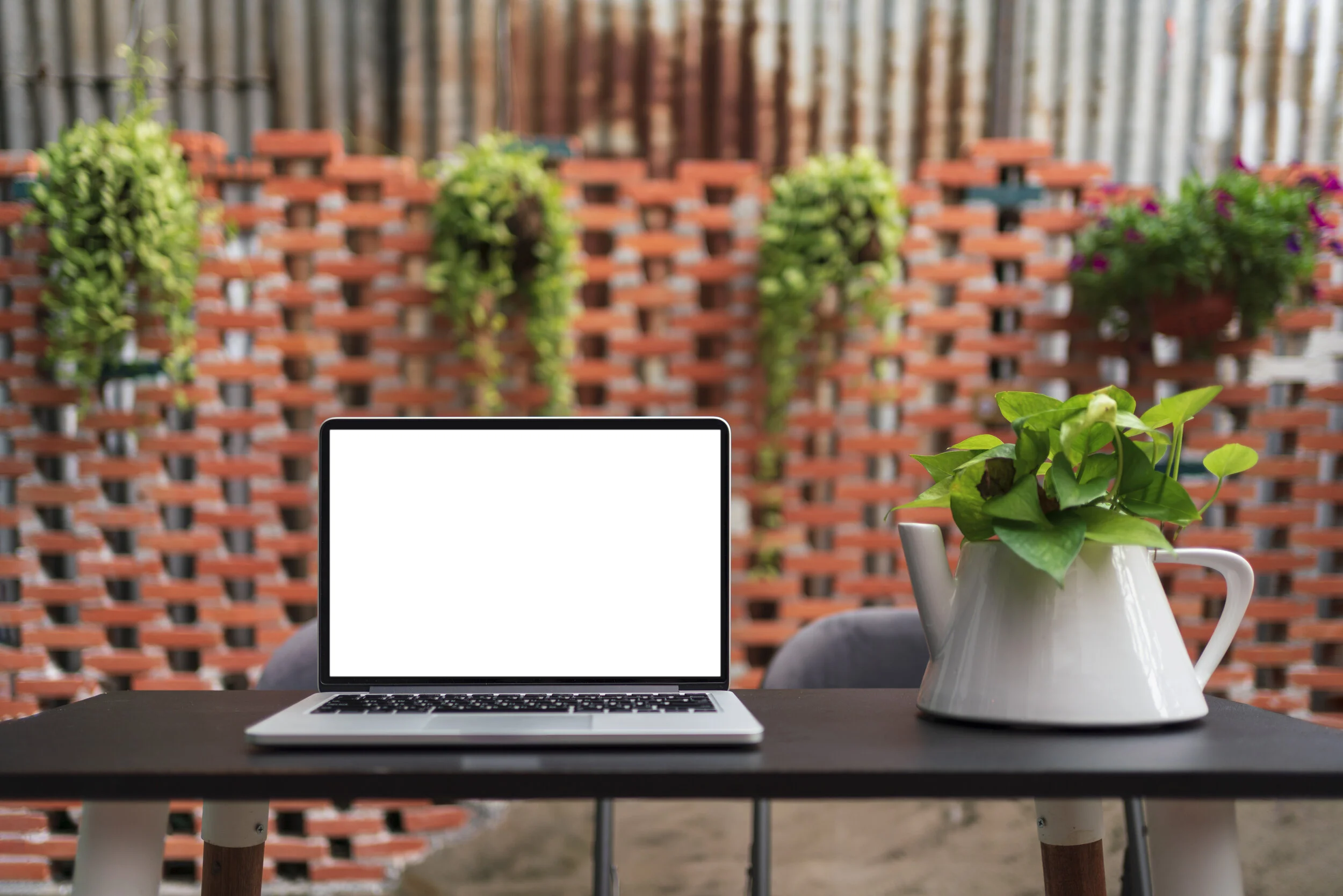 Previous image chosen by Creative team to update.