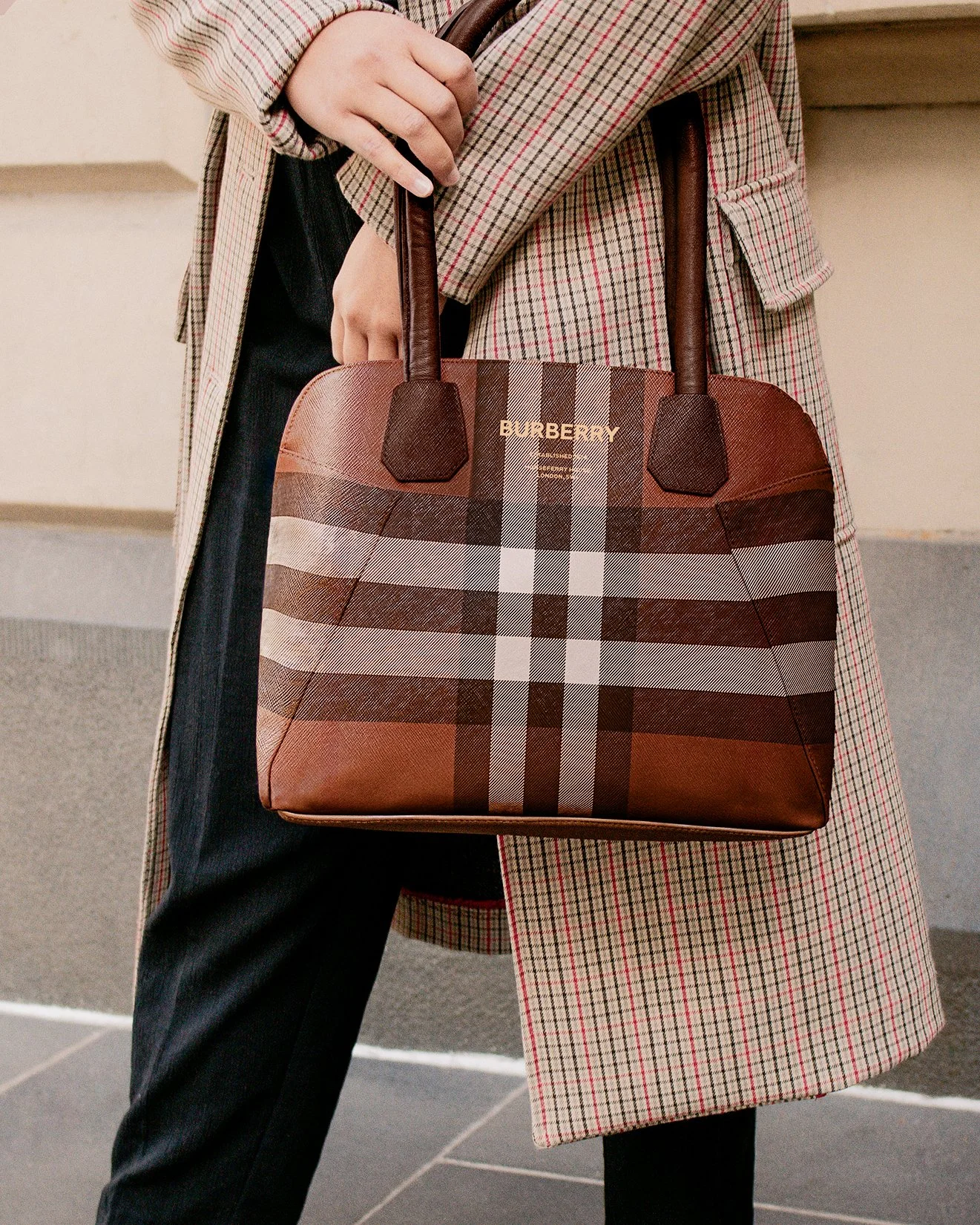 burberry hand bag 2024 after.jpg