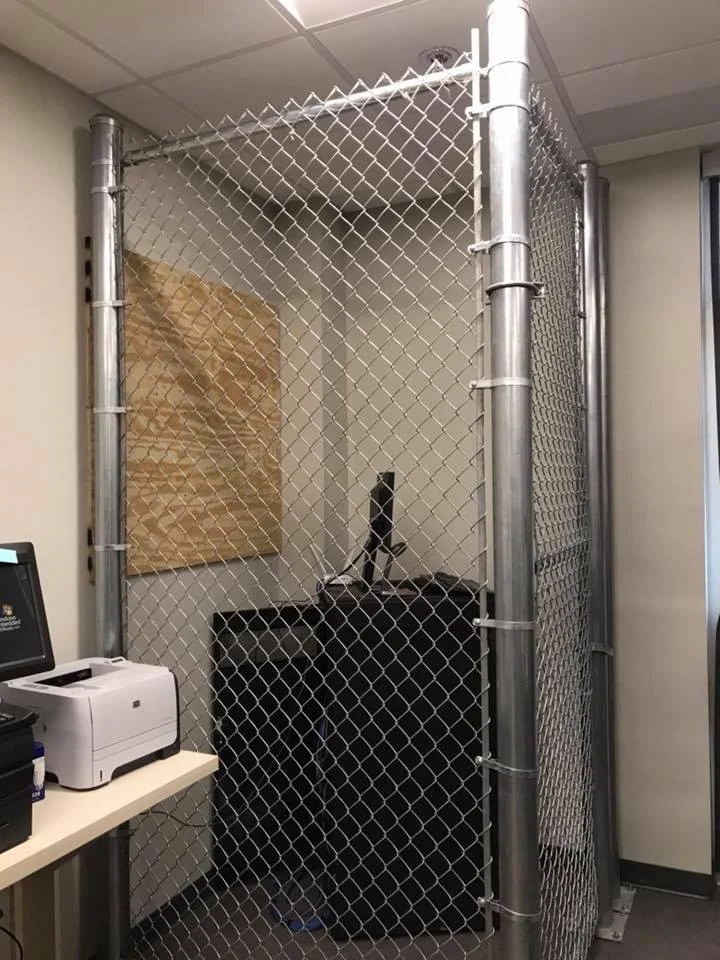 it gate 2.jpg