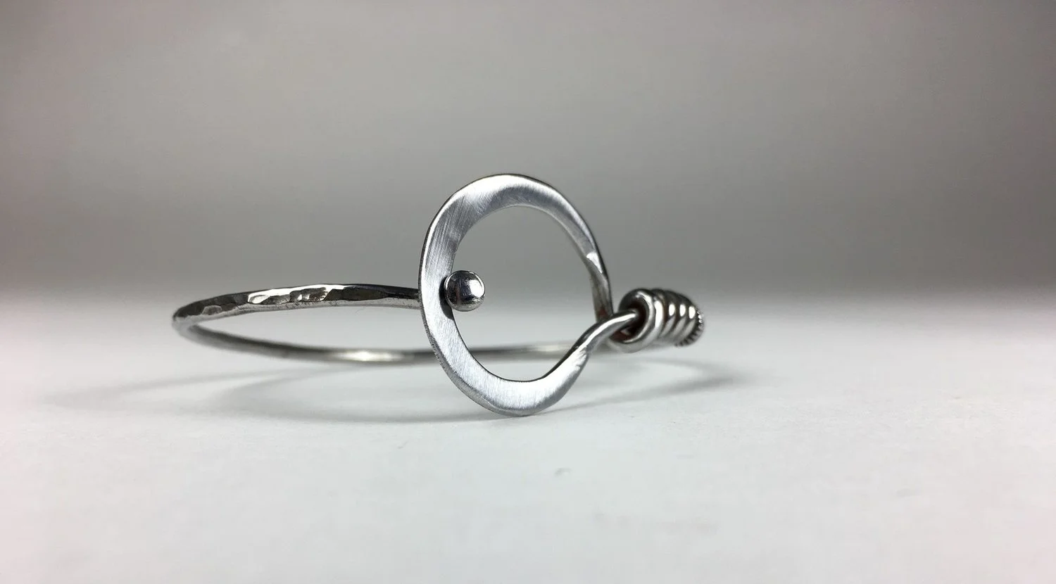 Bracelet.jpg