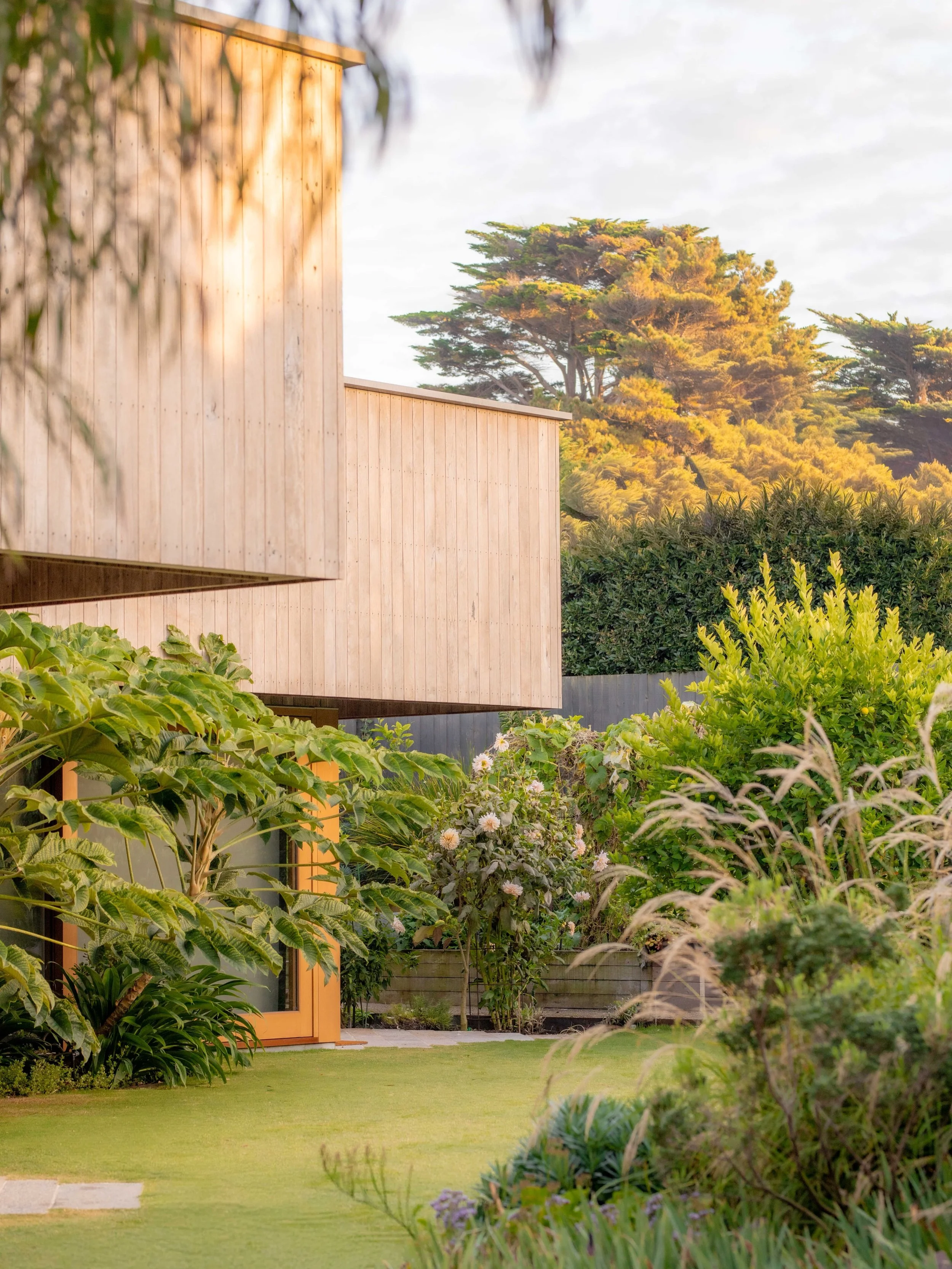 One of my fave things to shoot is a lovingly-maintained, highly-considered garden. Specifically a garden from the Australian Landscape Conference because if you&rsquo;ve been before, you know how epic and lush they are. The feelings of discovery, won