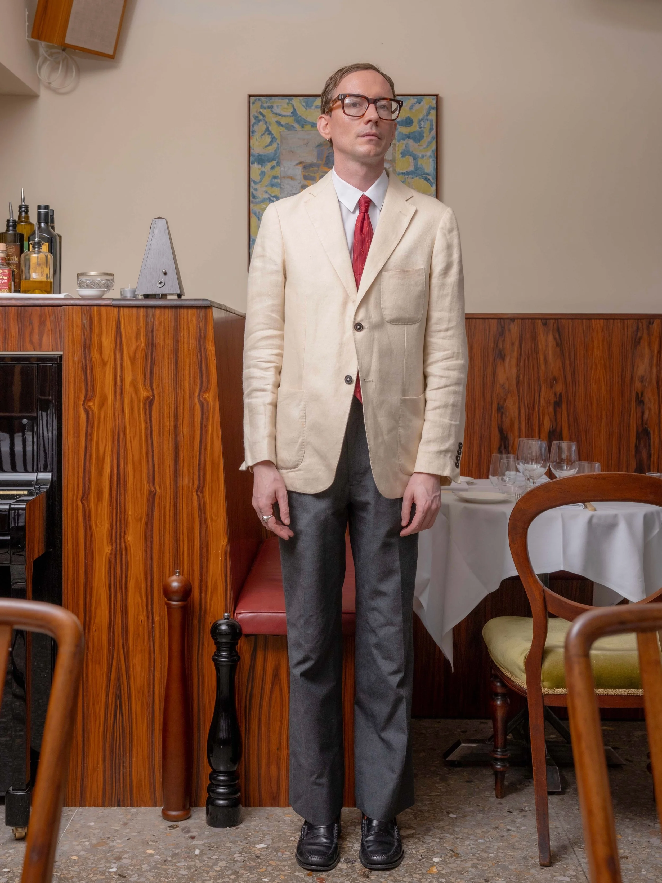 🎼 @osteriavibrato in Soho, shot for the @broadsheet.london September fashion issue in partnership with @jimmychoo. I love the calmness and power of this portrait and how unexpectedly it came together in a moment.

&lsquo;Serving Looks&rsquo; feature