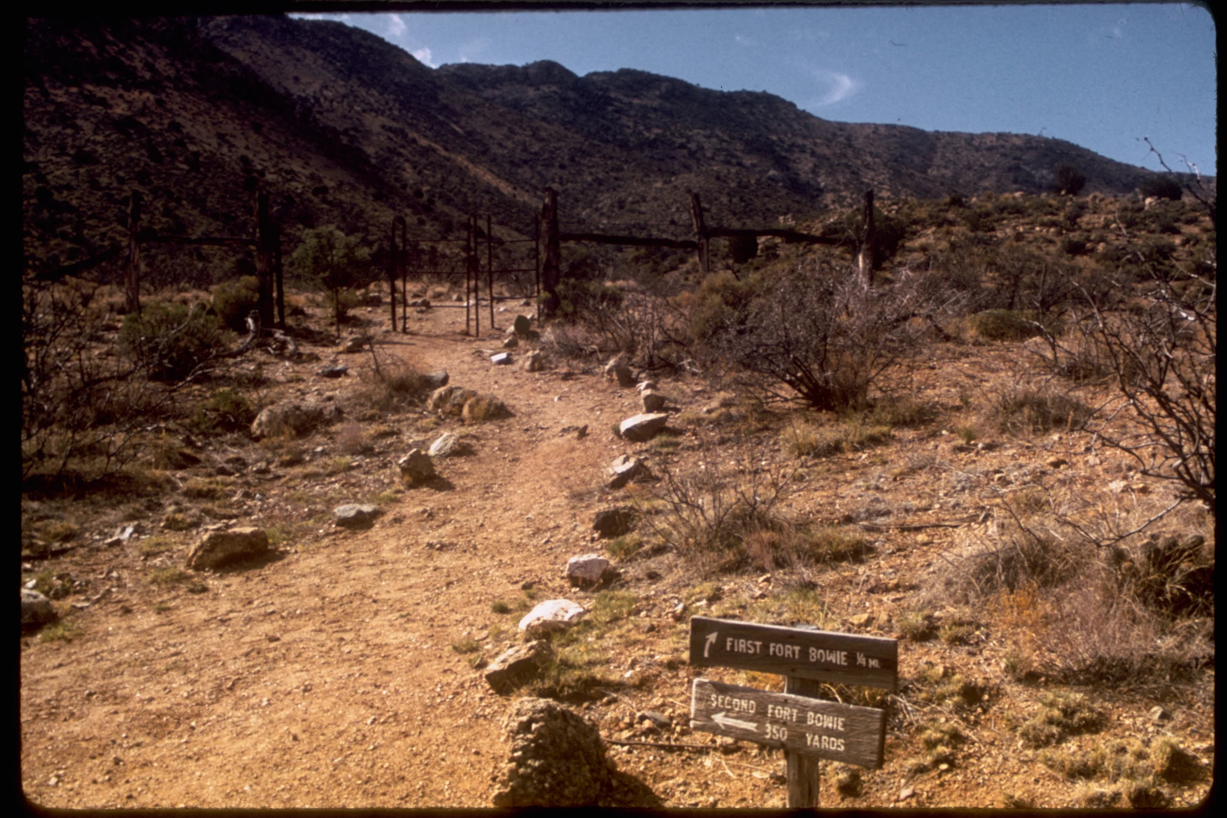 Fort Bowie National Historic Site, trail.