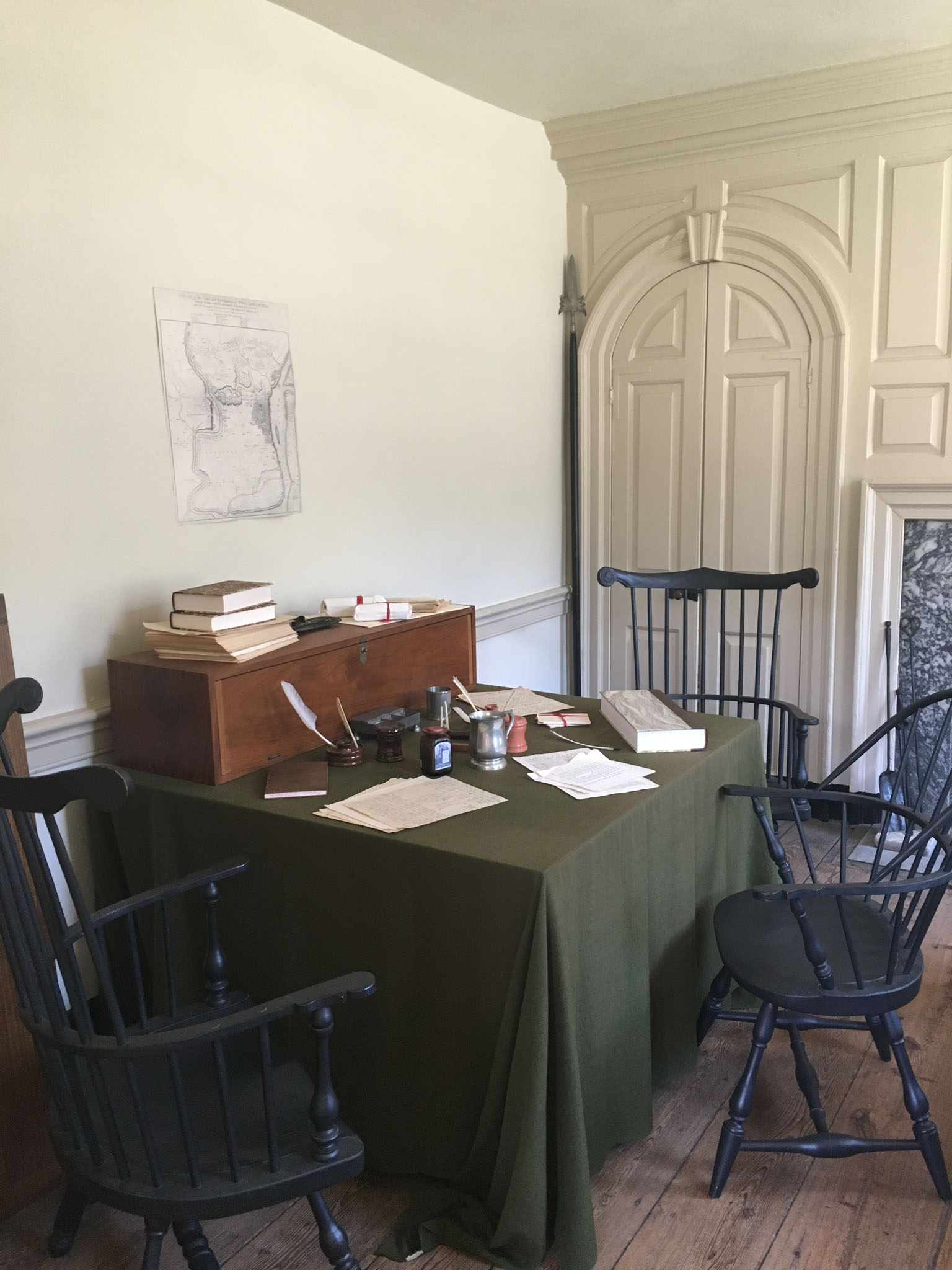  Alexander Hamilton's desk at Washington's Headquarters. 