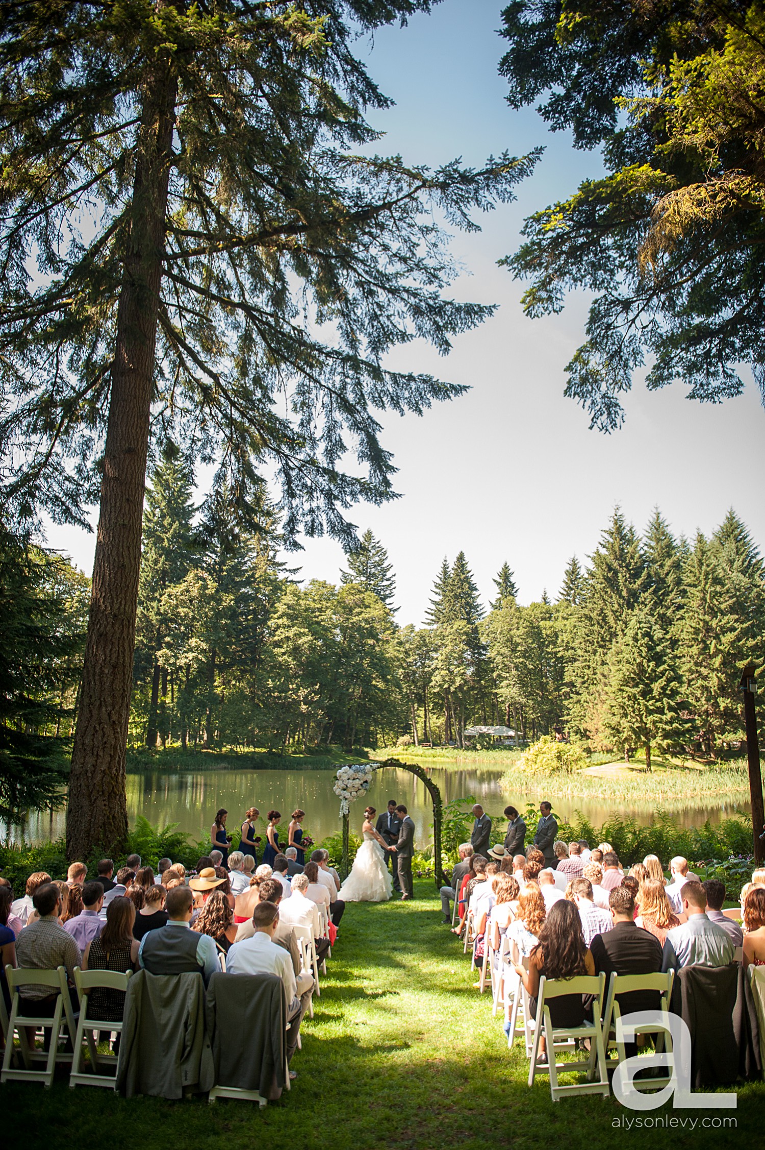 Bridal-Veil-Lakes-Wedding-Photography_0012.jpg