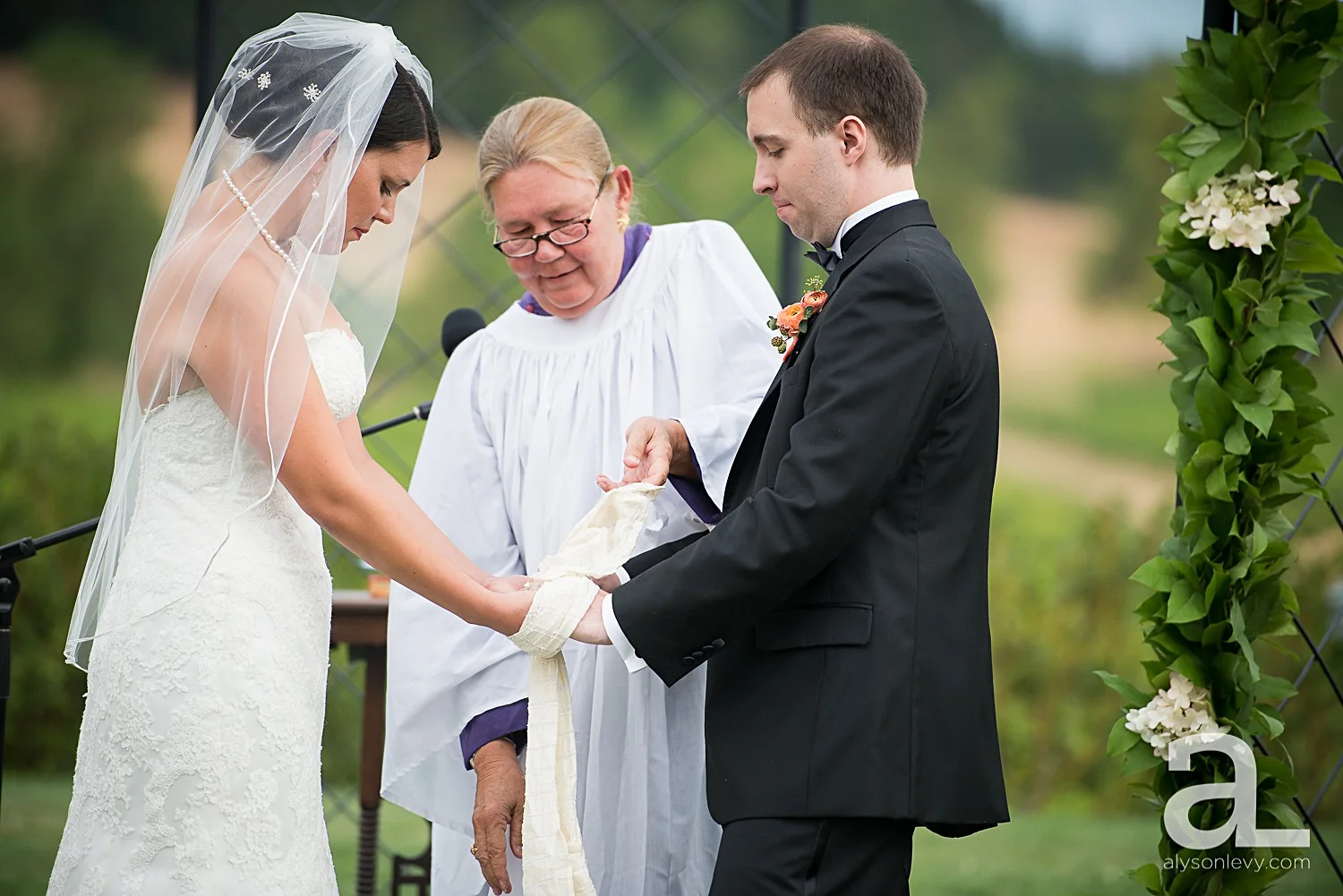 Zenith-Vineyards-Wedding-Photography_0038.jpg