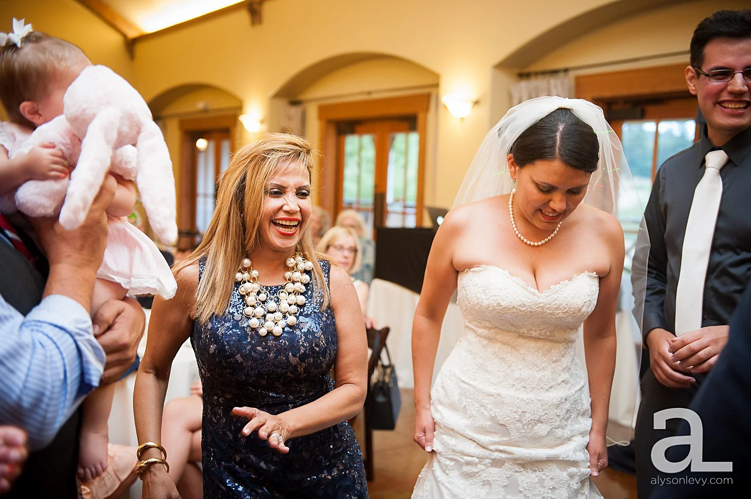 Zenith-Vineyards-Wedding-Photography_0056.jpg