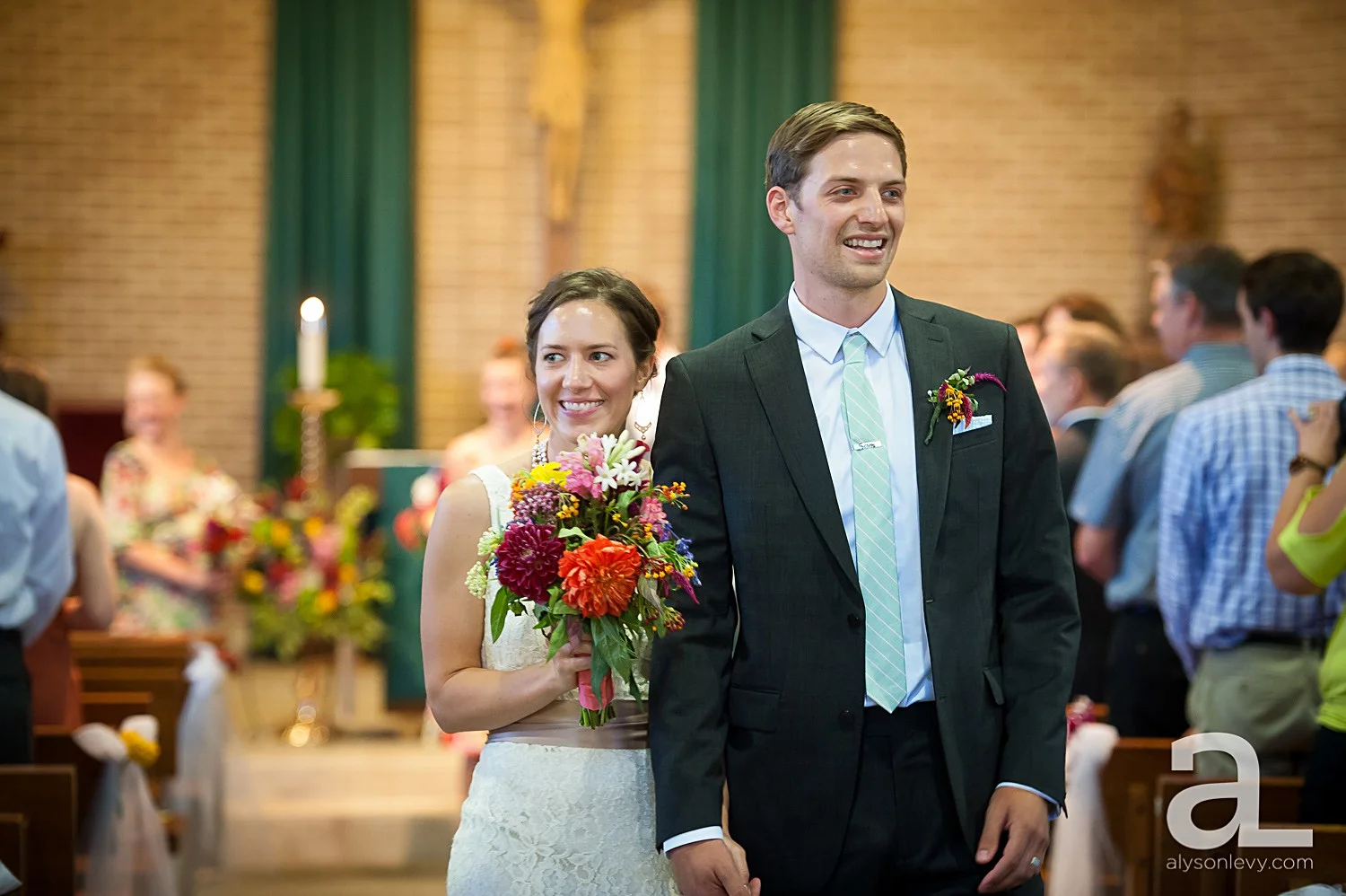 Minneapolis-Farmhouse-Wedding-Photography_0028.jpg