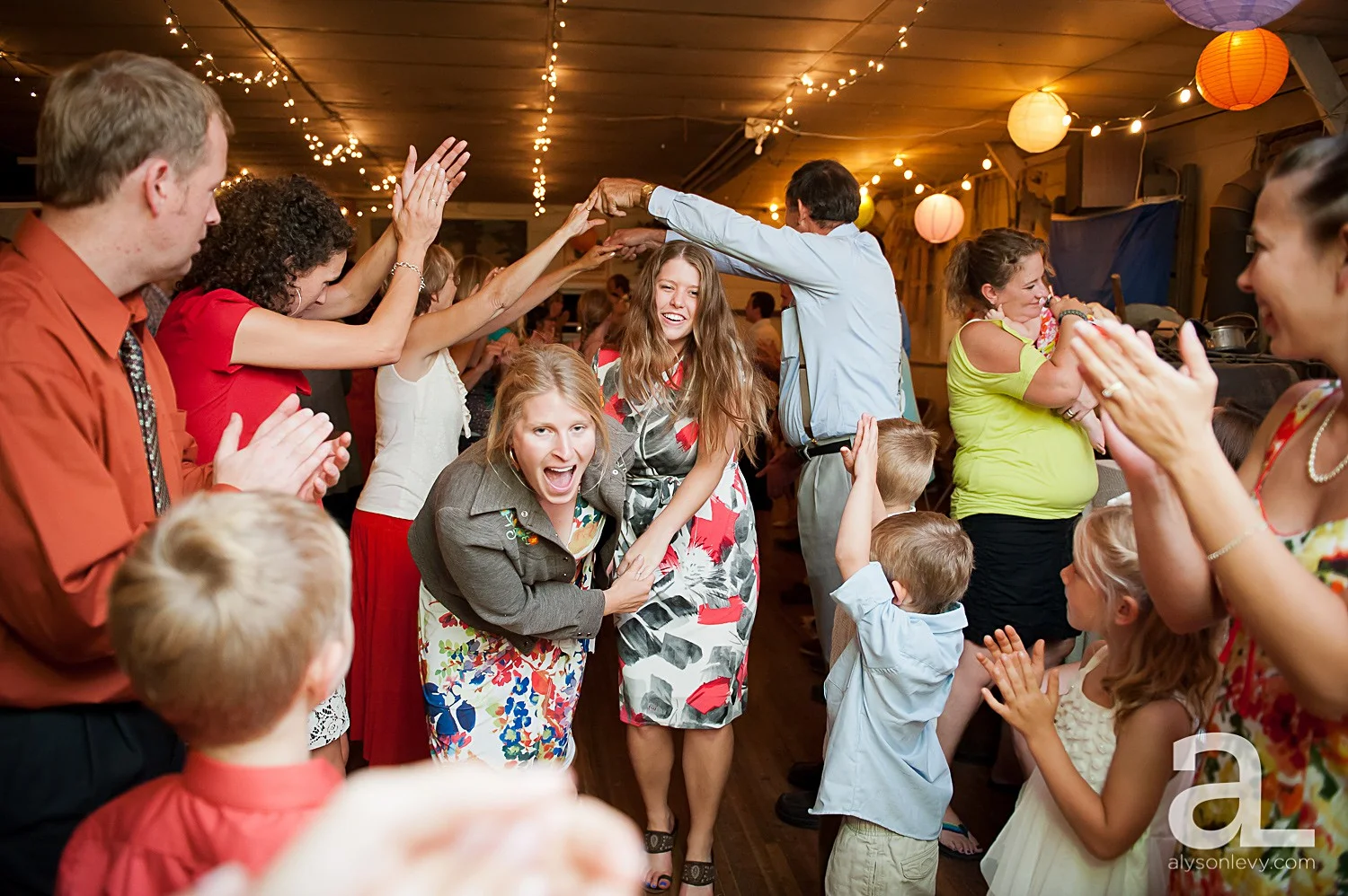 Minneapolis-Farmhouse-Wedding-Photography_0052.jpg