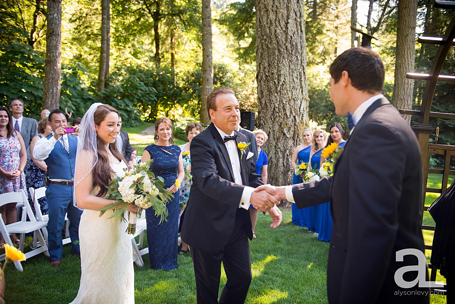 Bridal-Veil-Lakes-Wedding-Photography_0018.jpg