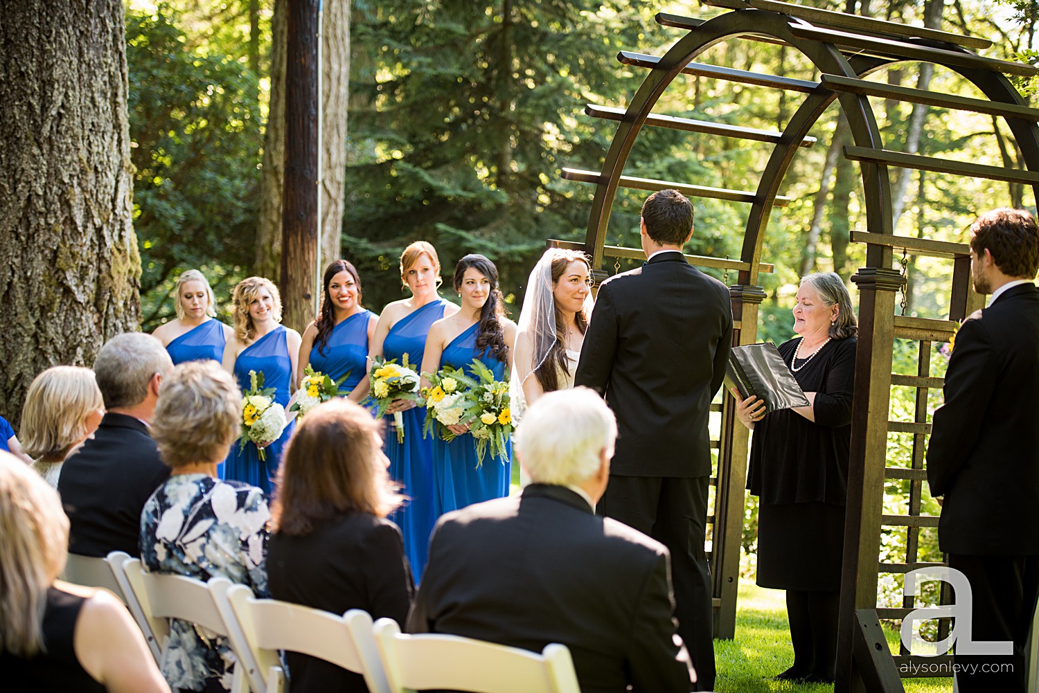 Bridal-Veil-Lakes-Wedding-Photography_0022.jpg