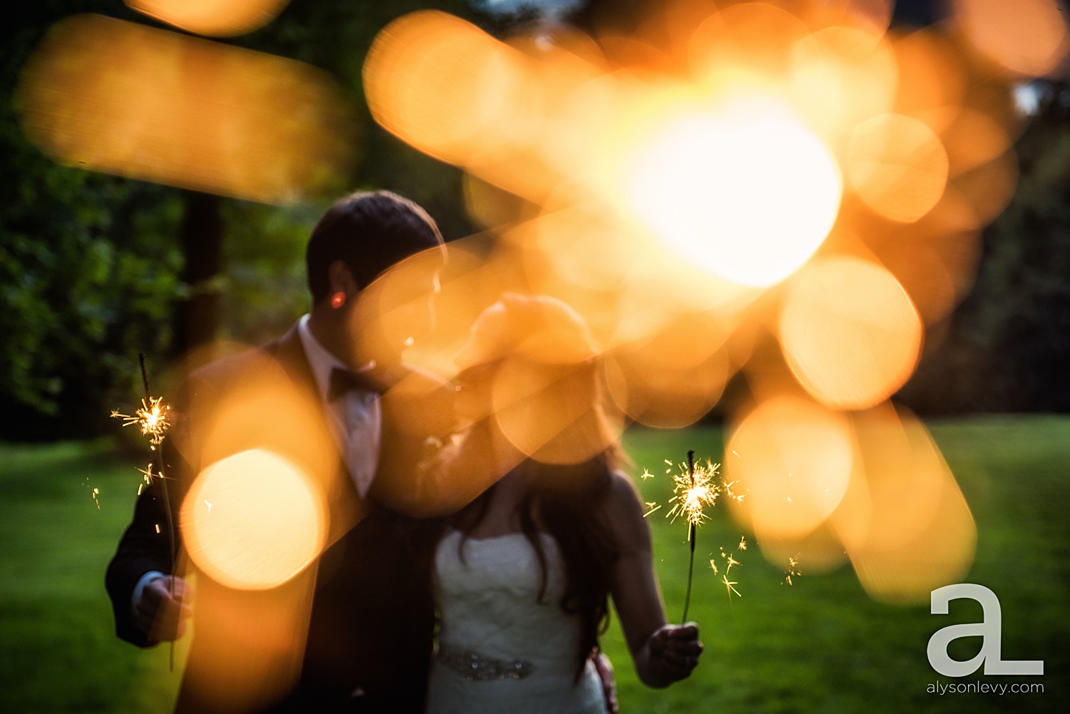 Bridal-Veil-Lakes-Wedding-Photography_0079.jpg