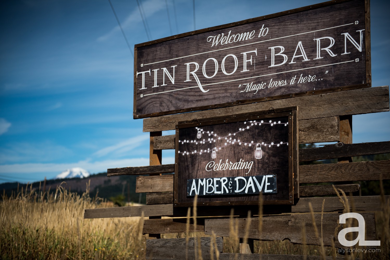 Tin-Roof-Barn-Wedding-Photography_0096.jpg