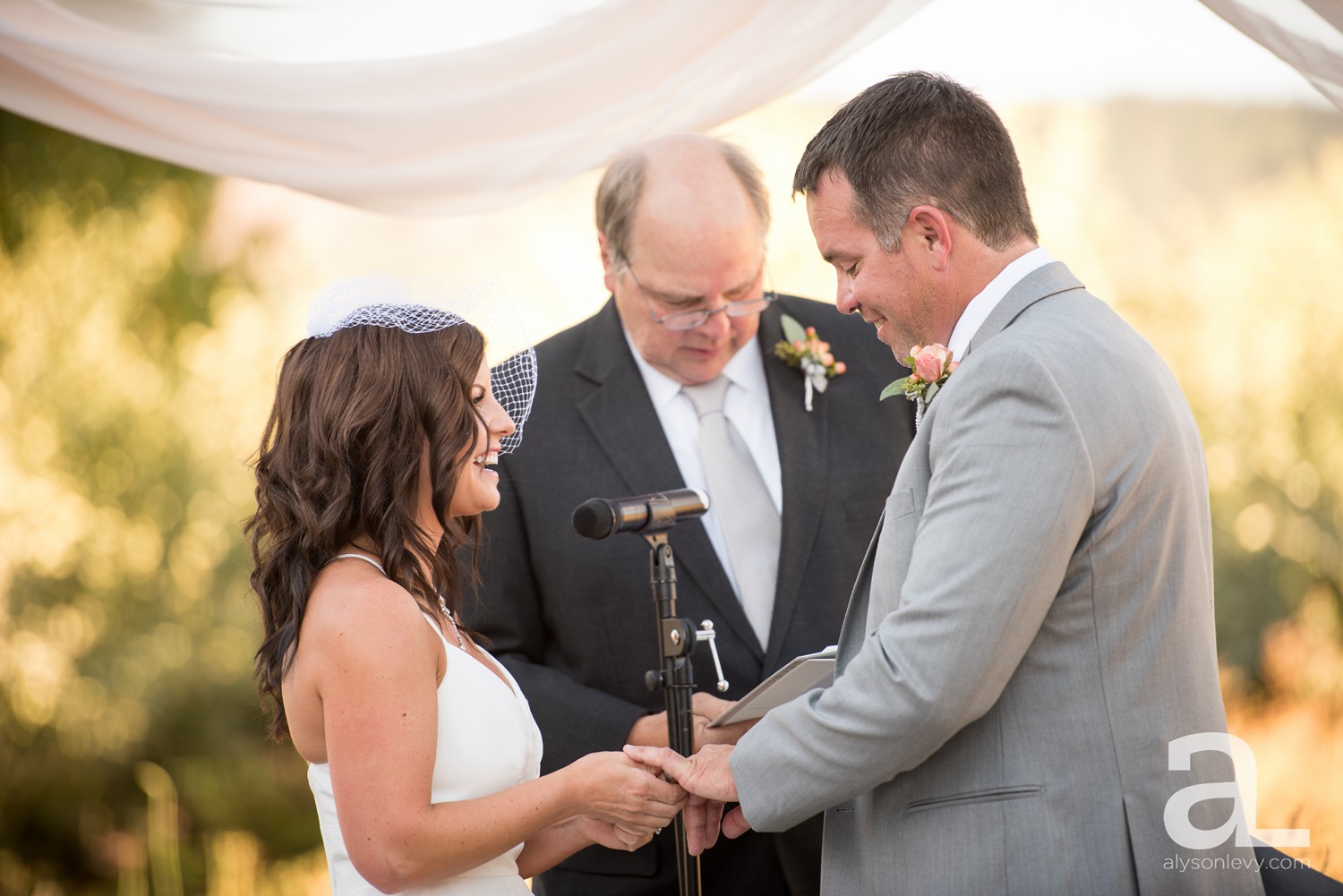 Tin-Roof-Barn-Wedding-Photography_0138.jpg