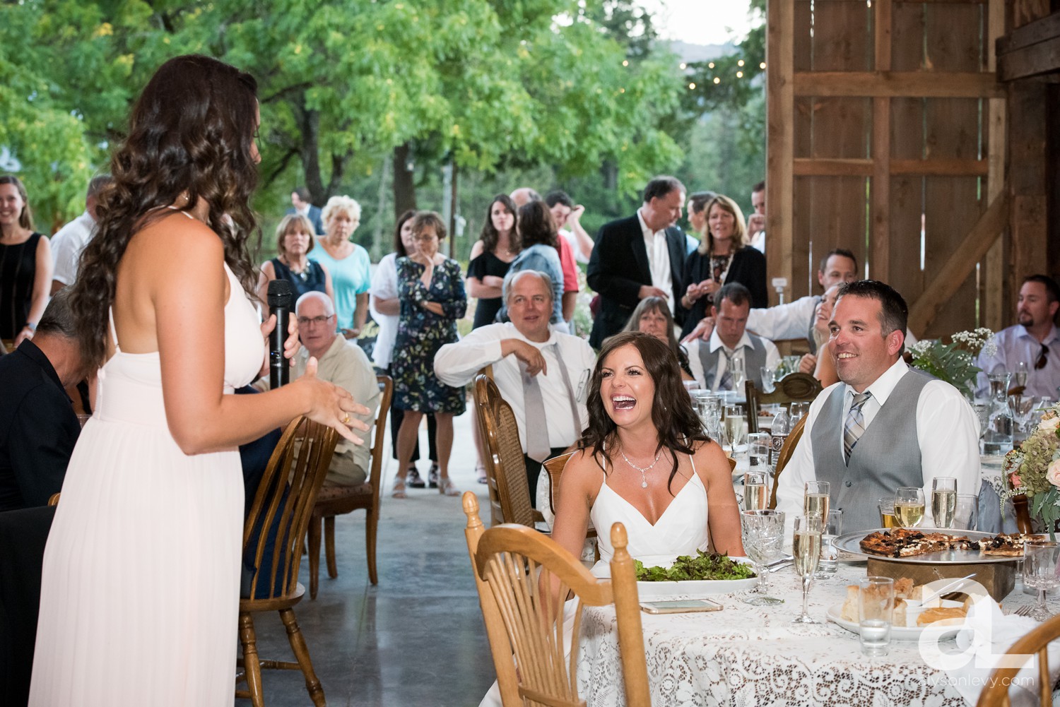 Tin-Roof-Barn-Wedding-Photography_0161.jpg