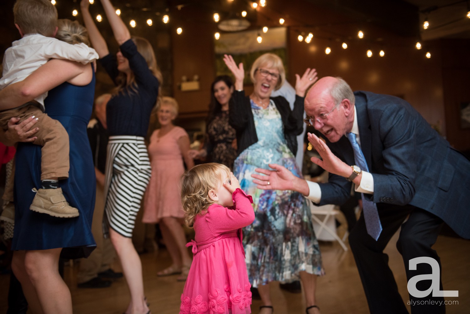 Crag-Rat-Hut-Wedding-Photography_0097.jpg