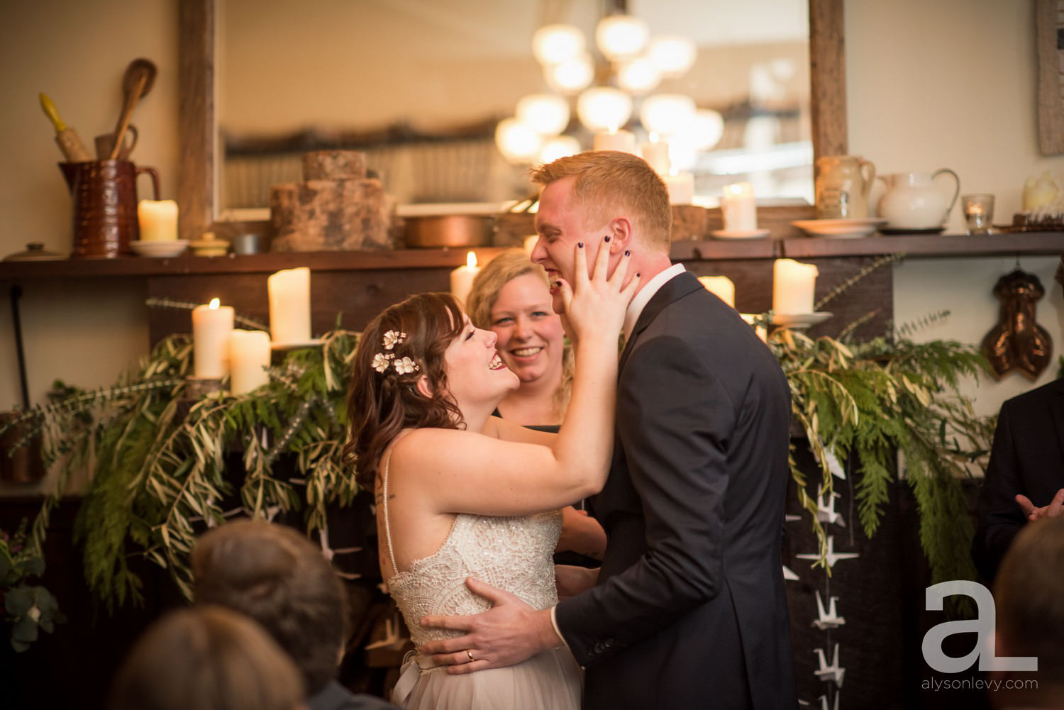 Portland-Winter-Wedding-Photography-Elder-Hall0056.jpg