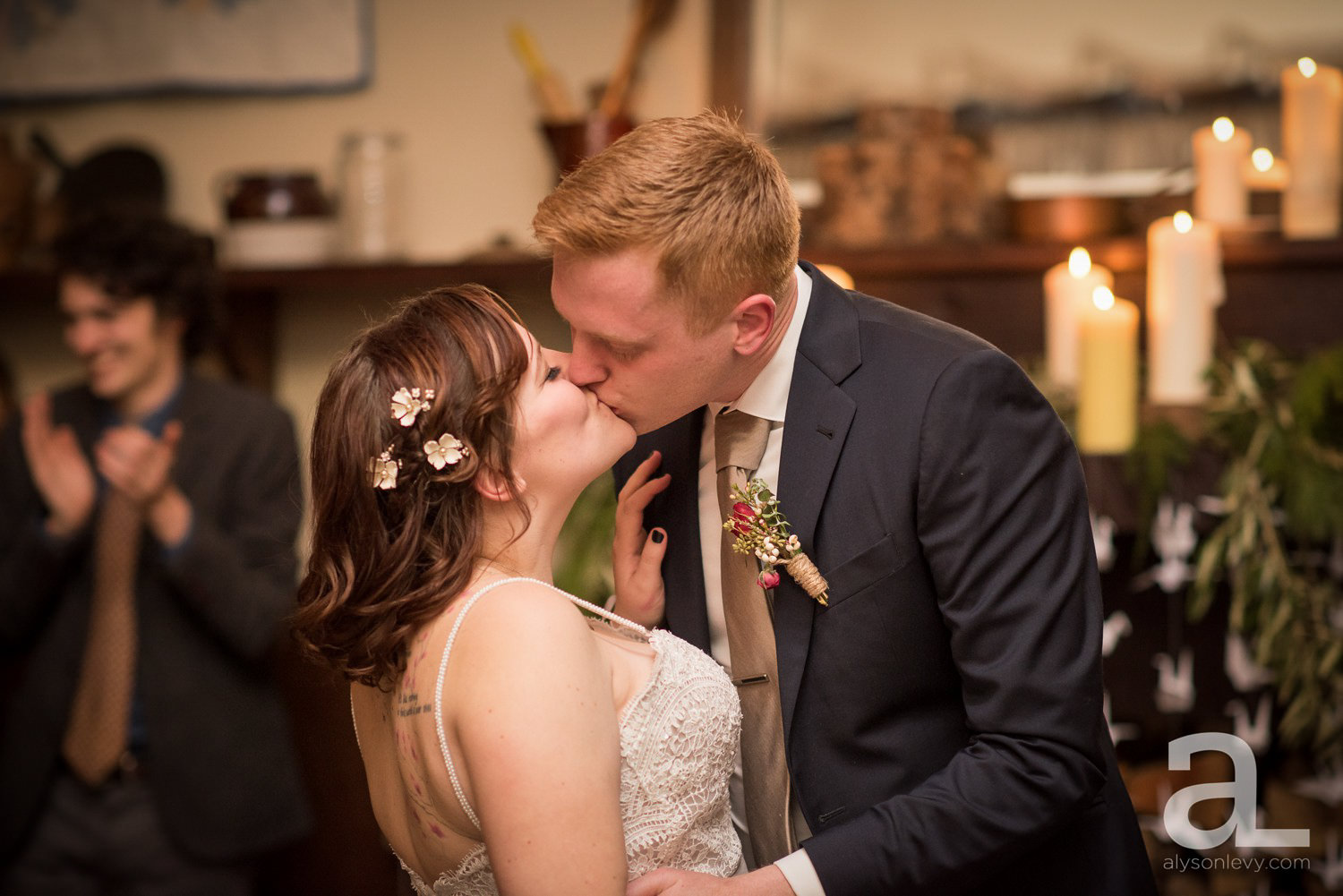 Portland-Winter-Wedding-Photography-Elder-Hall0091.jpg