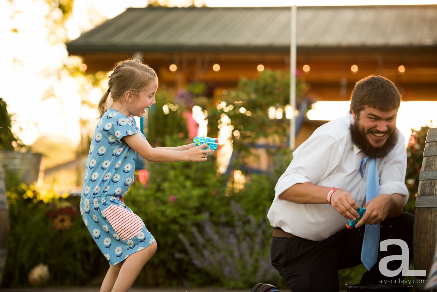 Eugene-Outdoor-Wedding-Photography-Christmas-Tree-Farm_0091.jpg