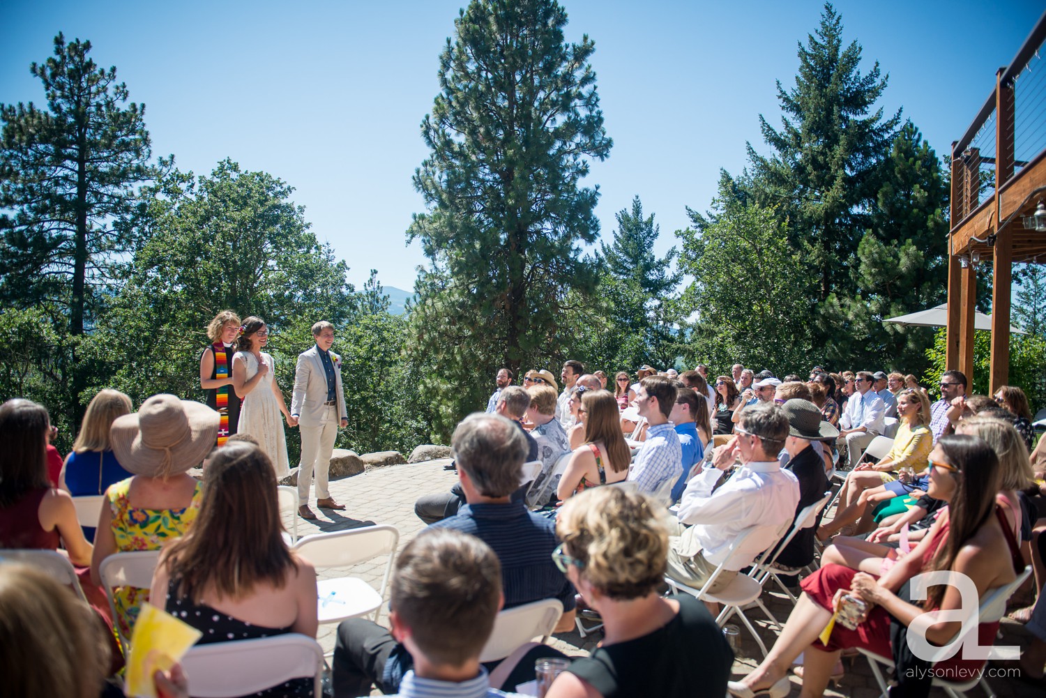 Mt-Hood-Oregon-Wedding-Photography-Crag-Rat-Hut-Hood-River_0034.jpg