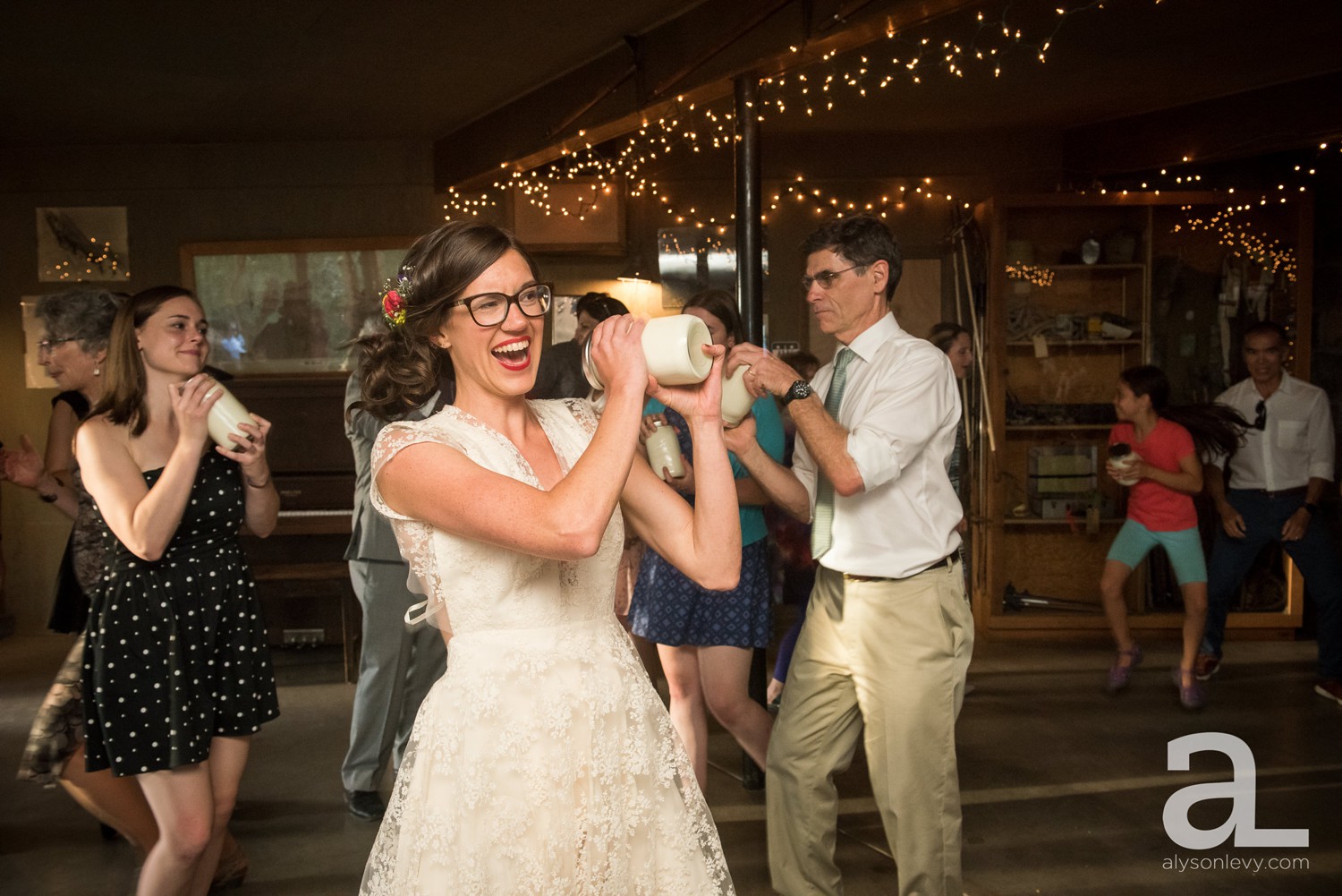 Mt-Hood-Oregon-Wedding-Photography-Crag-Rat-Hut-Hood-River_0084.jpg