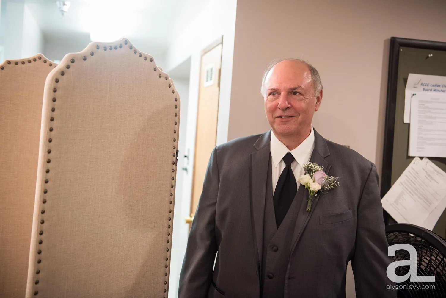 Portland-Rock-Creek-Country-Club-Wedding_0016.jpg
