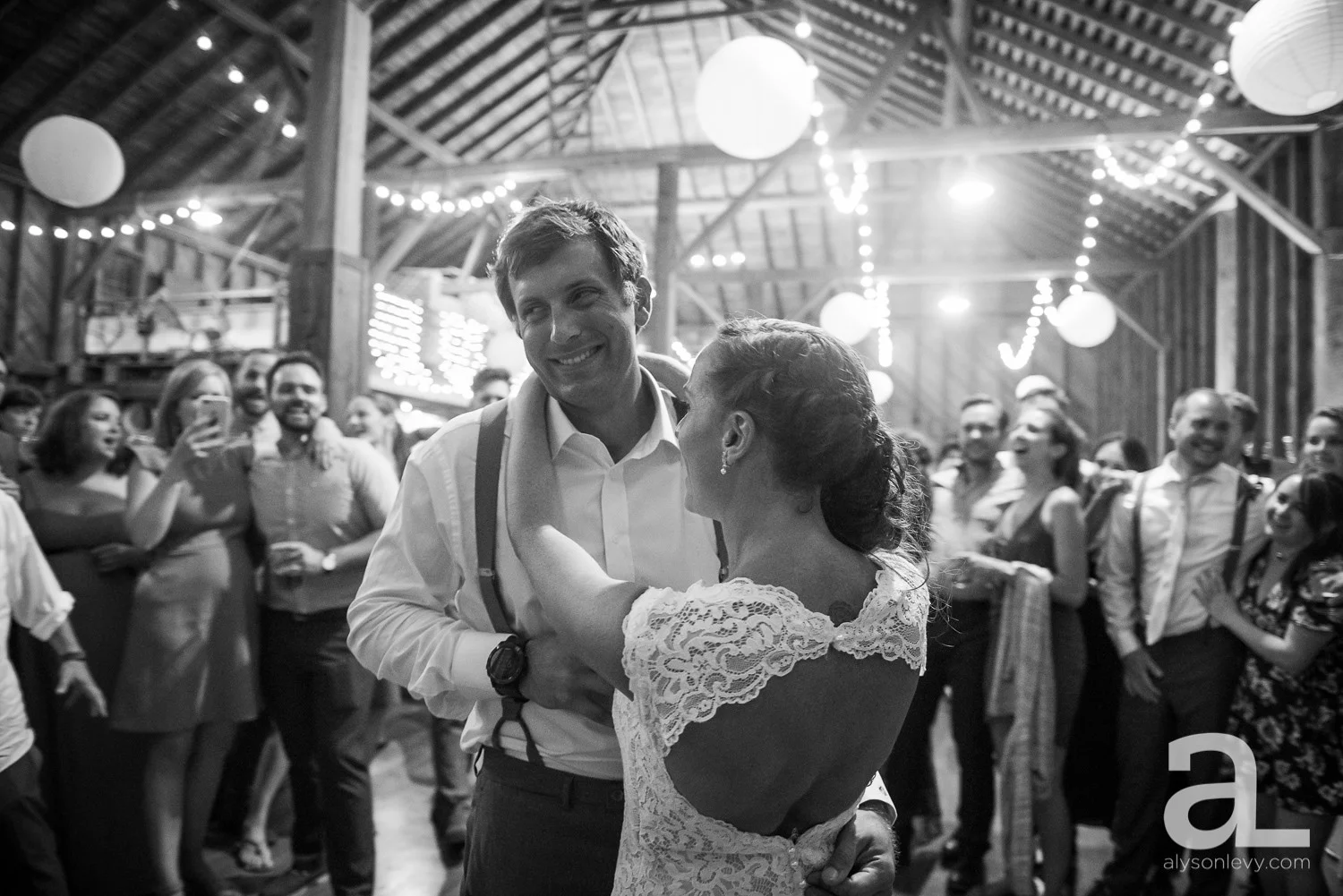 Whidbey-Island-Wedding-Photography-Old-Crockett-Barn_0149.jpg