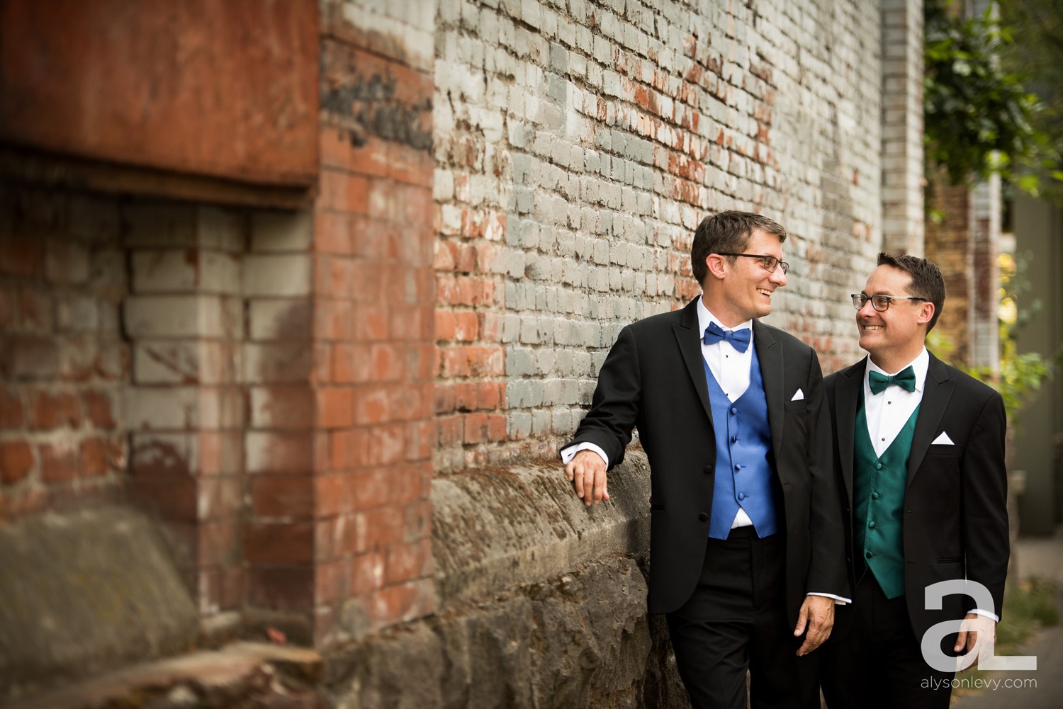 Eco-Trust-Portland-Wedding-Photography-Gay-Wedding_0006.jpg