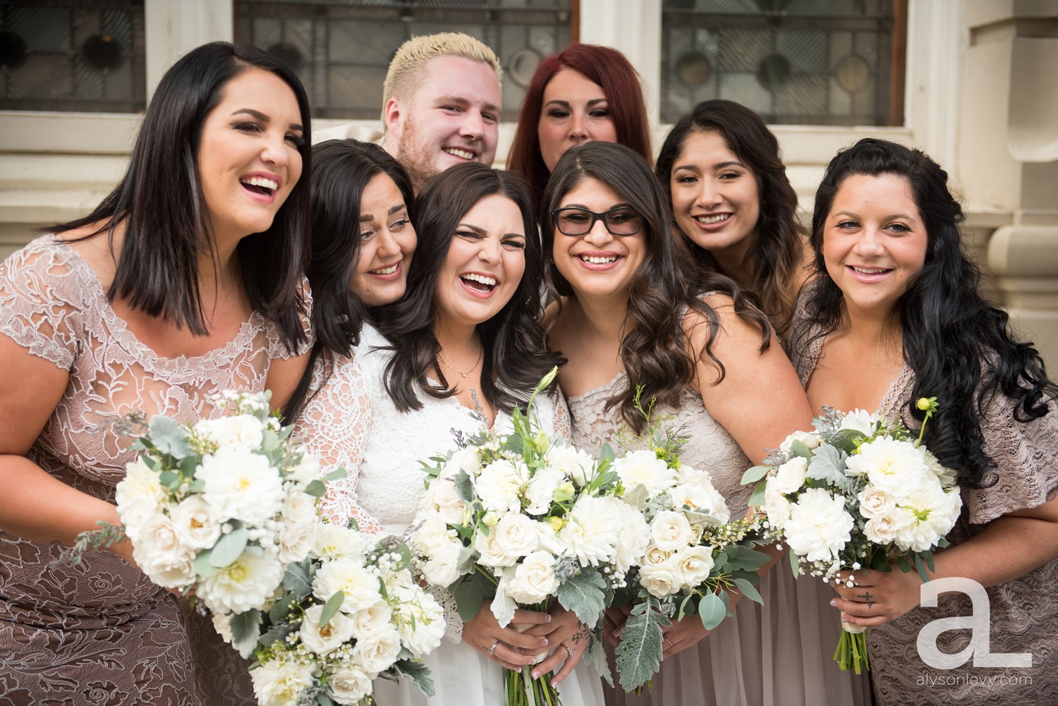 Downtown-Portland-Wedding-Photography_0007.jpg