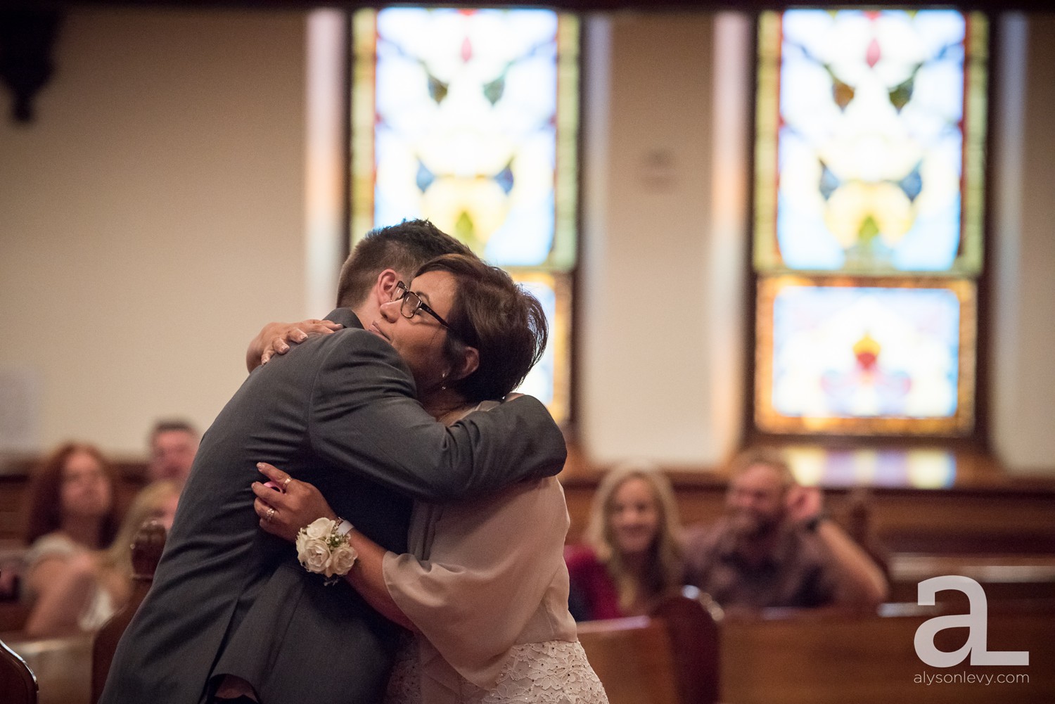 Downtown-Portland-Wedding-Photography_0028.jpg