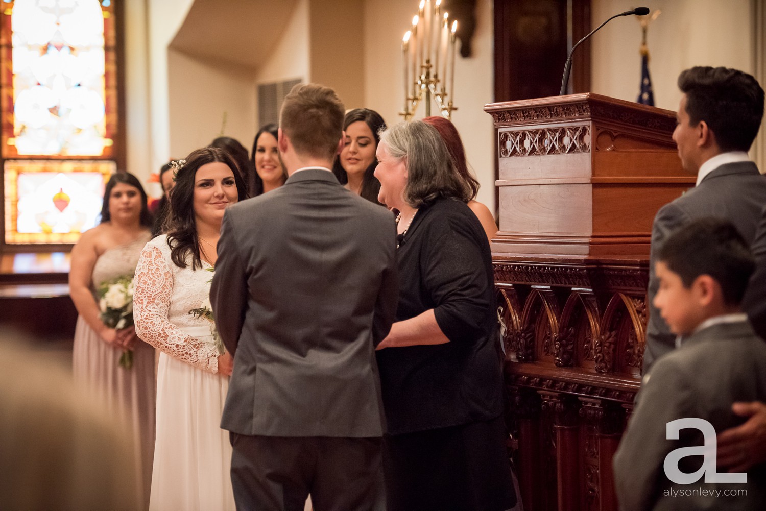 Downtown-Portland-Wedding-Photography_0036.jpg