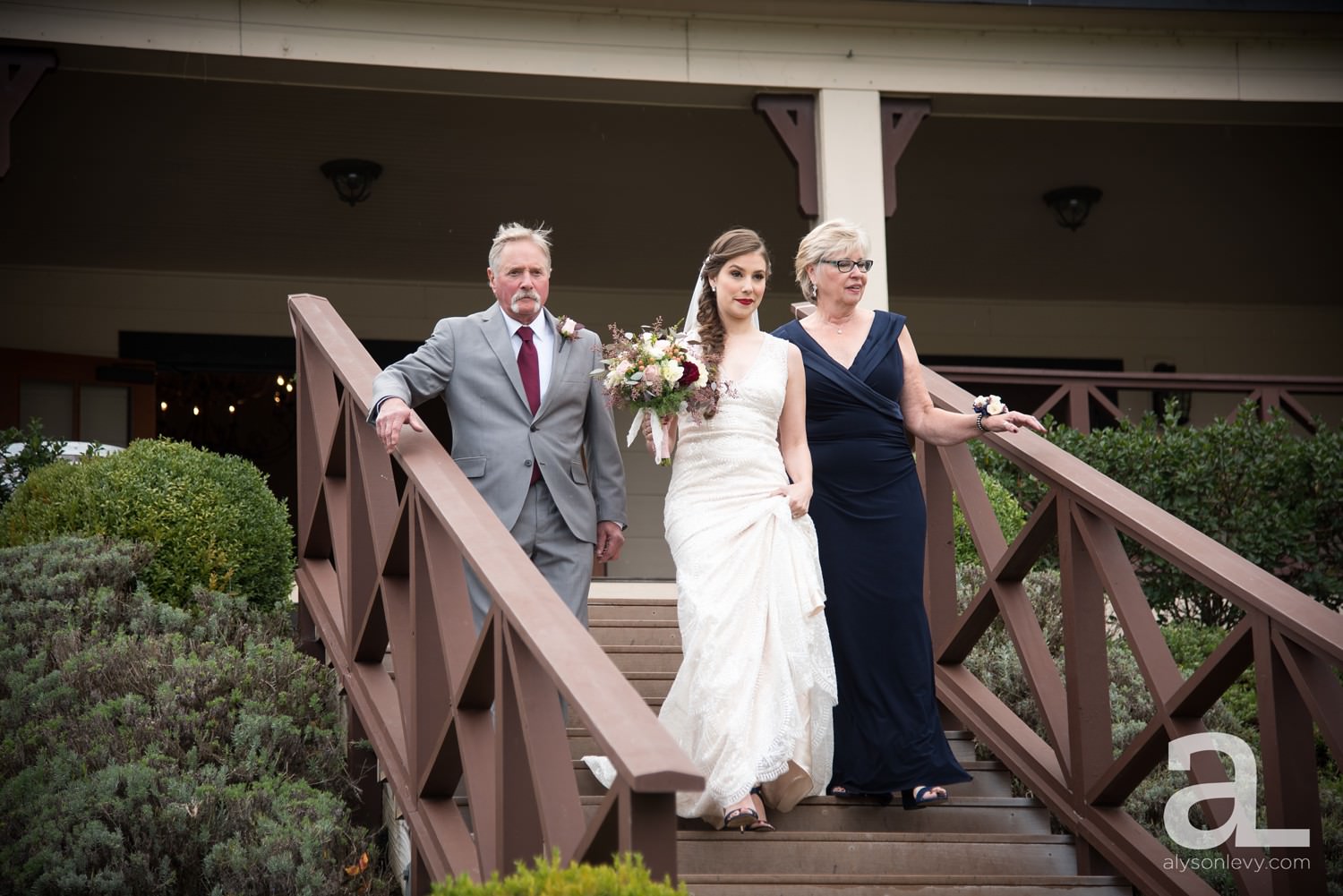 Zenith-Vineyards-Salem-Oregon-Wedding-Photography_0040.jpg