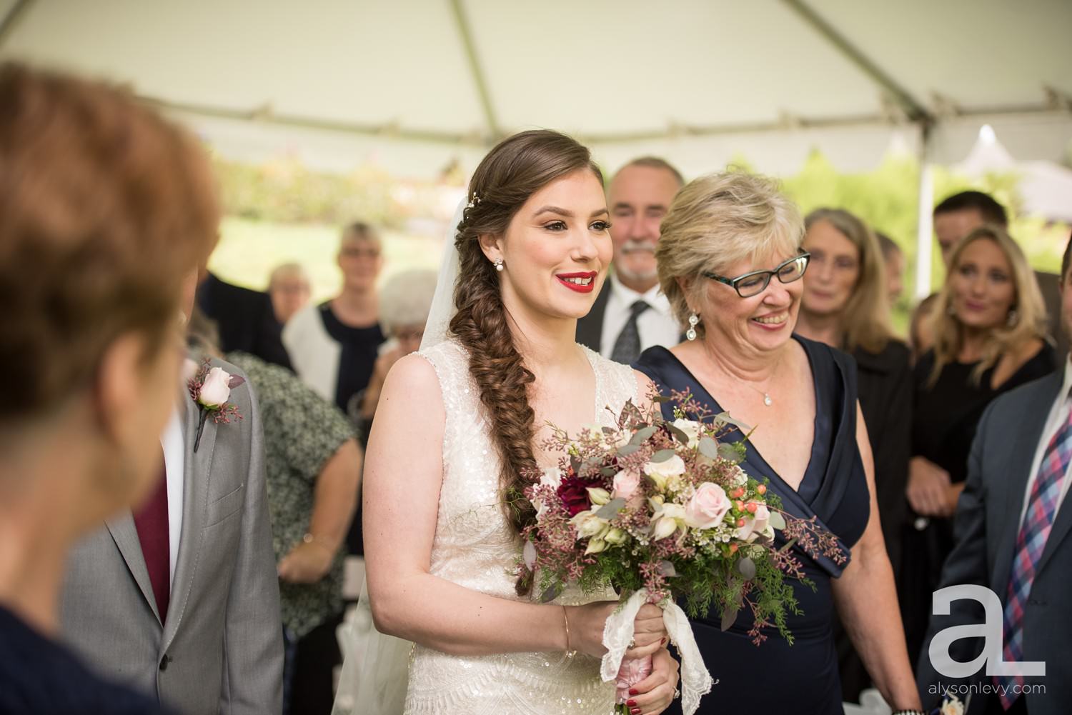 Zenith-Vineyards-Salem-Oregon-Wedding-Photography_0042.jpg