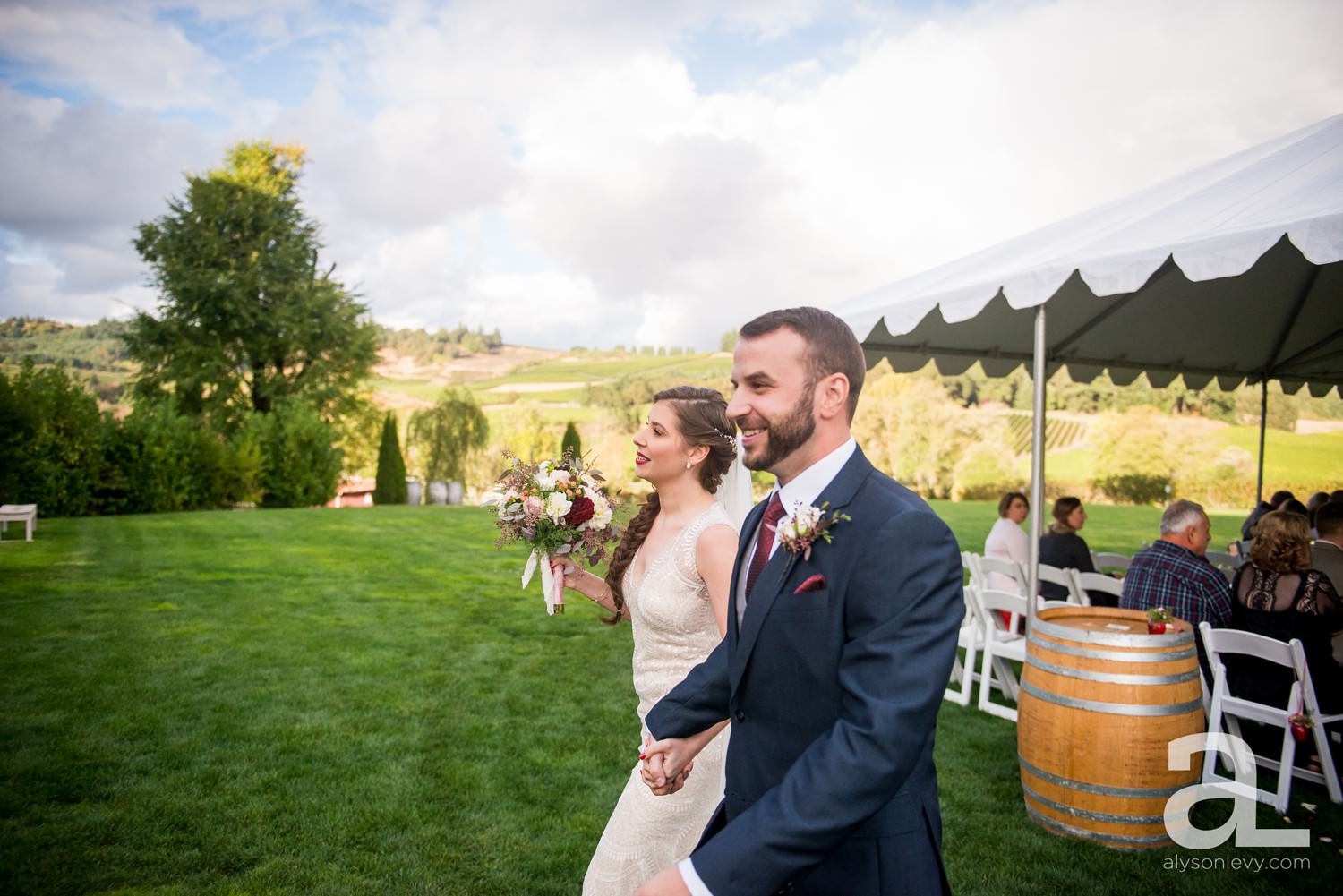 Zenith-Vineyards-Salem-Oregon-Wedding-Photography_0060.jpg