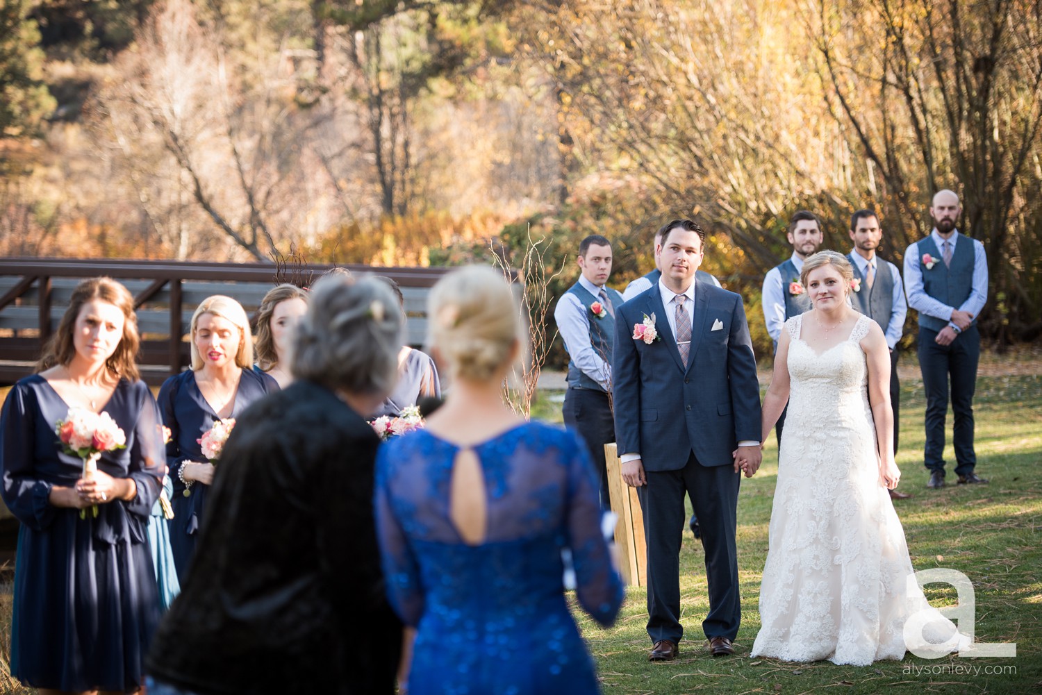 Aspen-Hall-Bend-Oregon-Wedding-Photography_0052.jpg