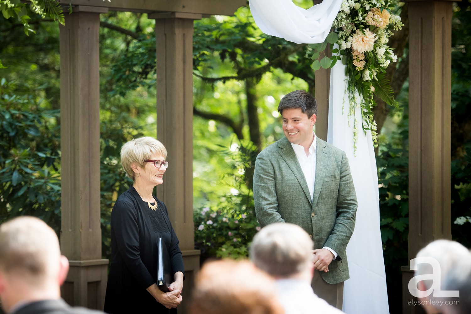 Leach-Botanical-Gardens-Portland-Oregon-Wedding-Photography_0033.jpg