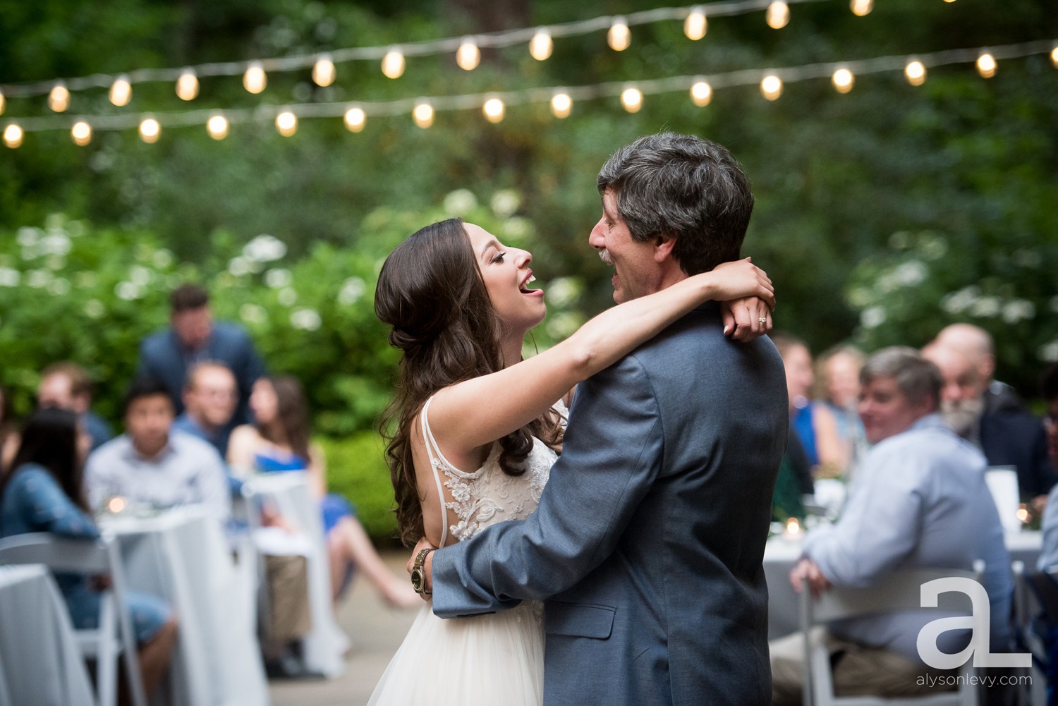 Leach-Botanical-Gardens-Portland-Oregon-Wedding-Photography_0098.jpg