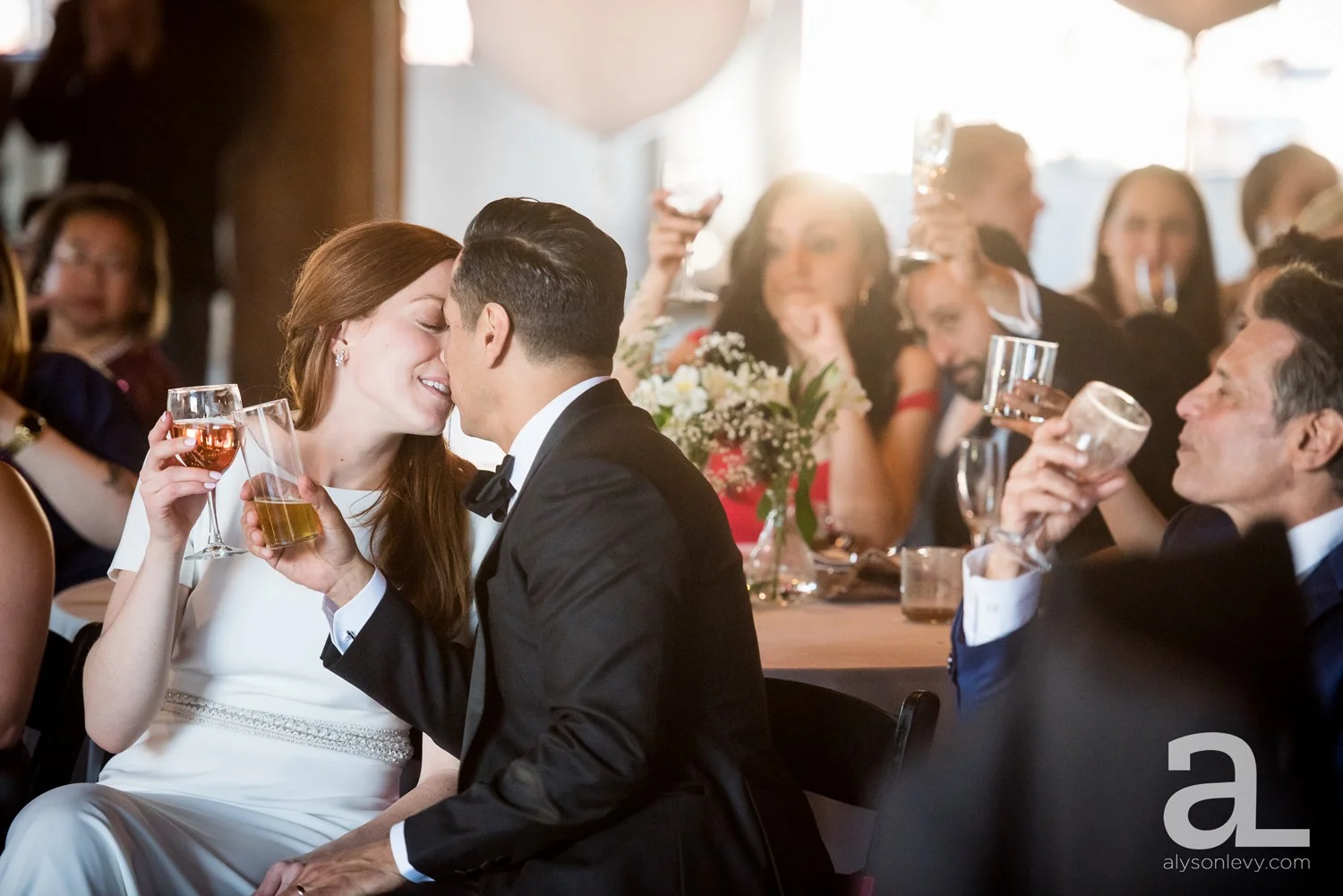 Castaway-Portland-Oregon-Urban-Wedding-Photography_0058.jpg