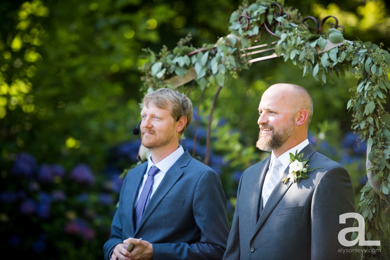 Camp-Angelos-Columbia-River-Gorge-Wedding-Photography_0035.jpg