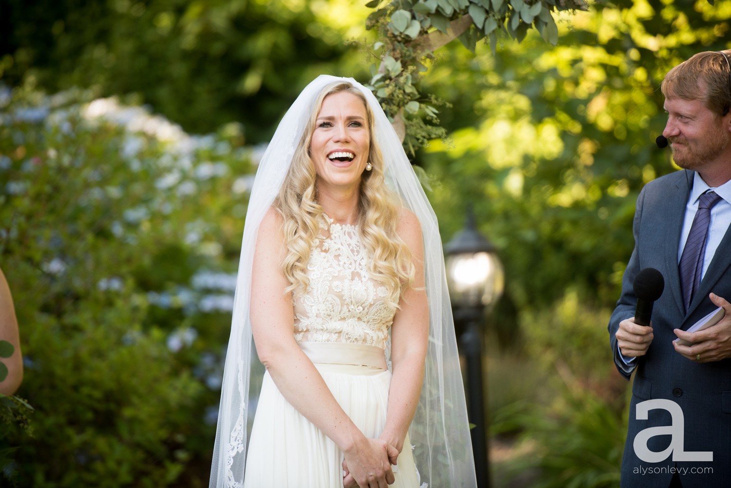 Camp-Angelos-Columbia-River-Gorge-Wedding-Photography_0061.jpg