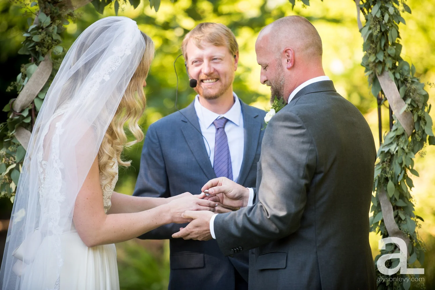 Camp-Angelos-Columbia-River-Gorge-Wedding-Photography_0062.jpg