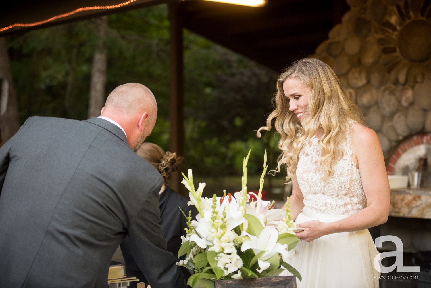 Camp-Angelos-Columbia-River-Gorge-Wedding-Photography_0093.jpg