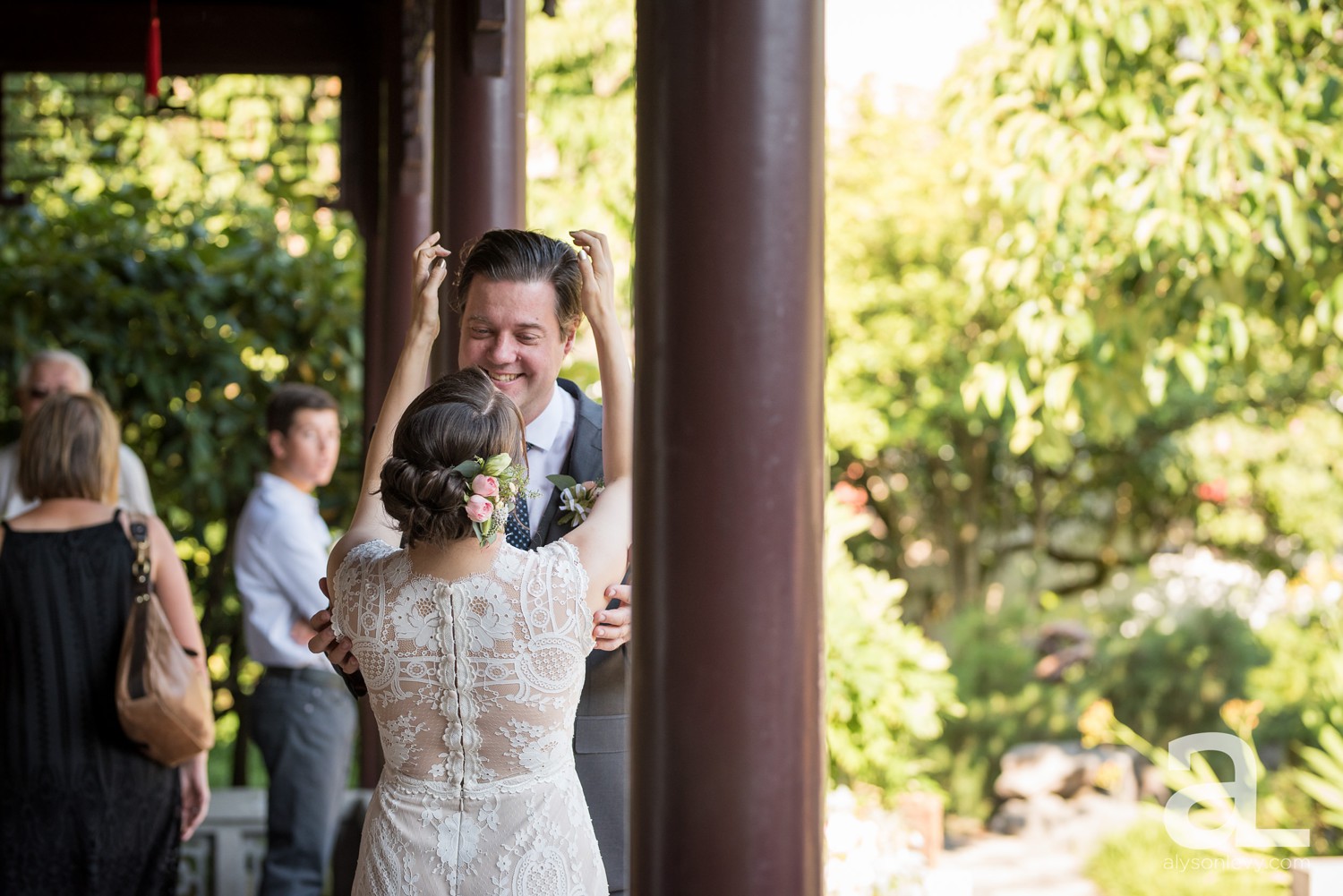 Coopers-Hall-Lan-Su-Chinese-Garden-Portland-Wedding-Photography_0024.jpg